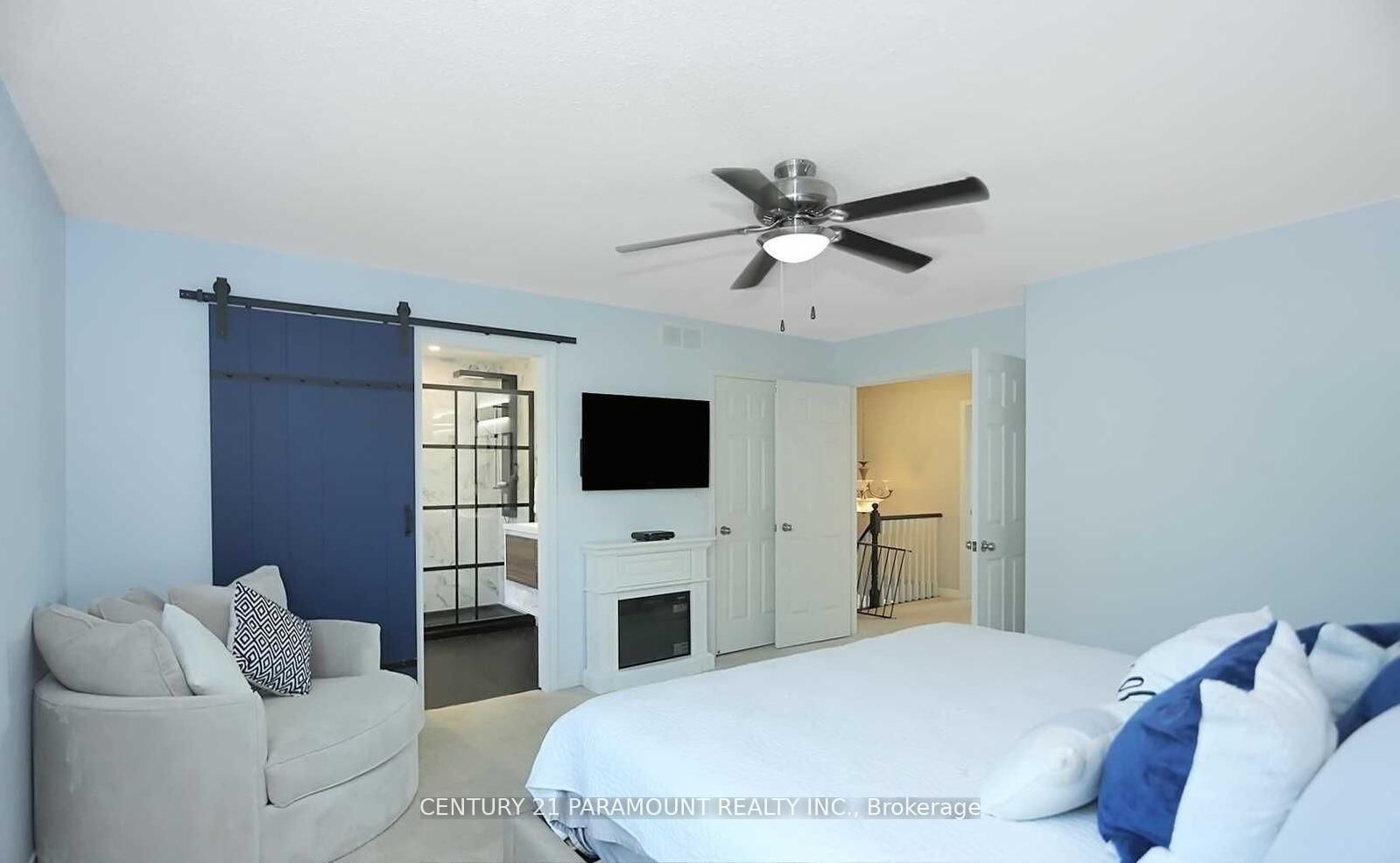 100 Fieldcrest Avenue Property Photo 17