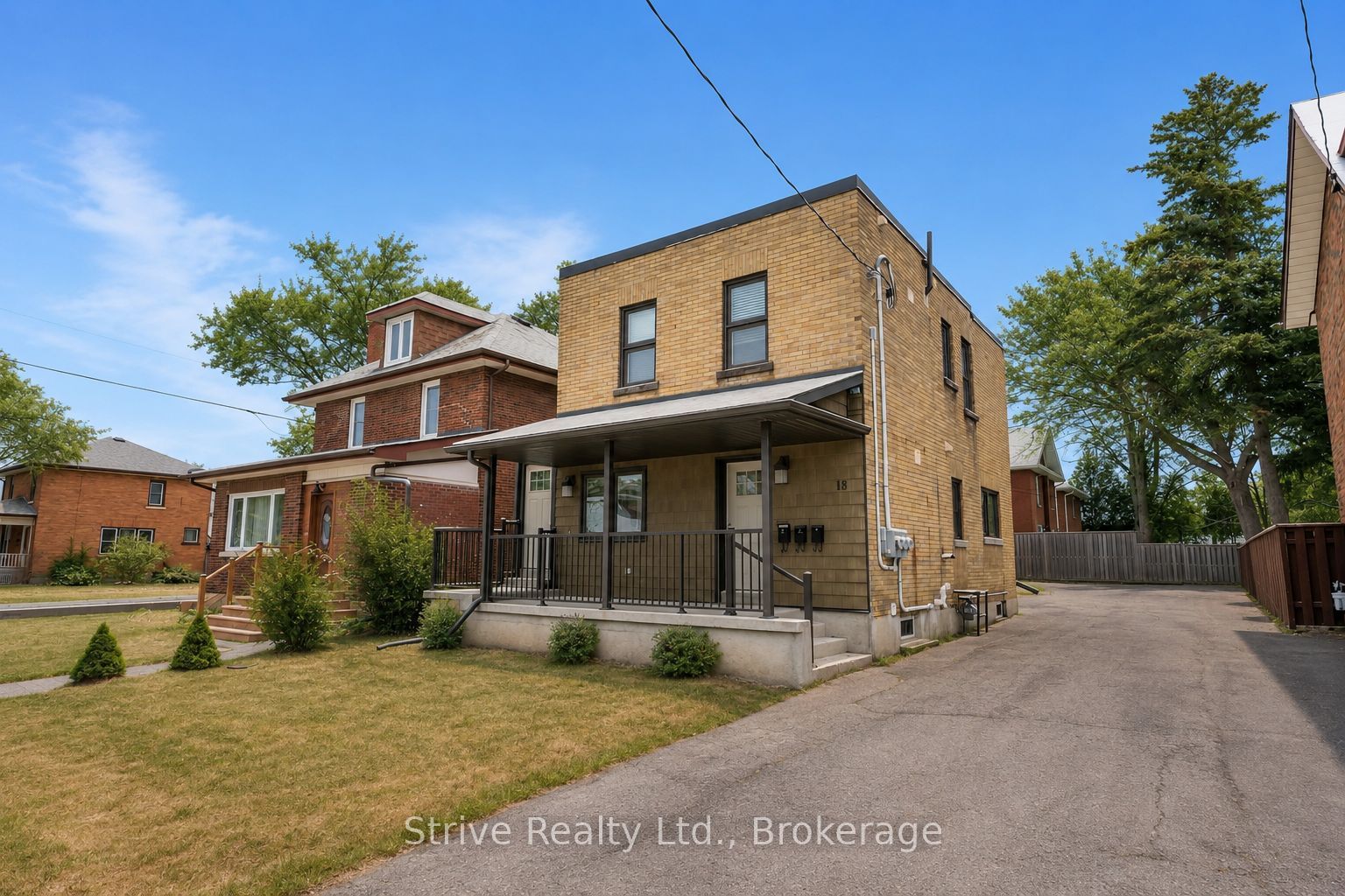 18 Mclaughlin Boulevard Property Photo 1