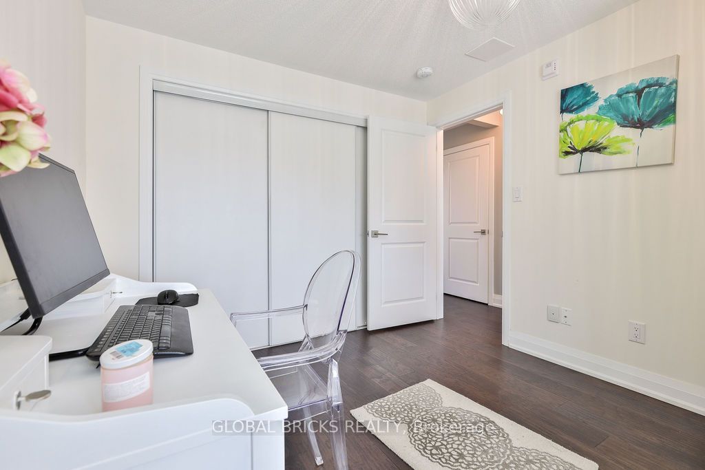 1870 Altona Road #38 Property Photo 33
