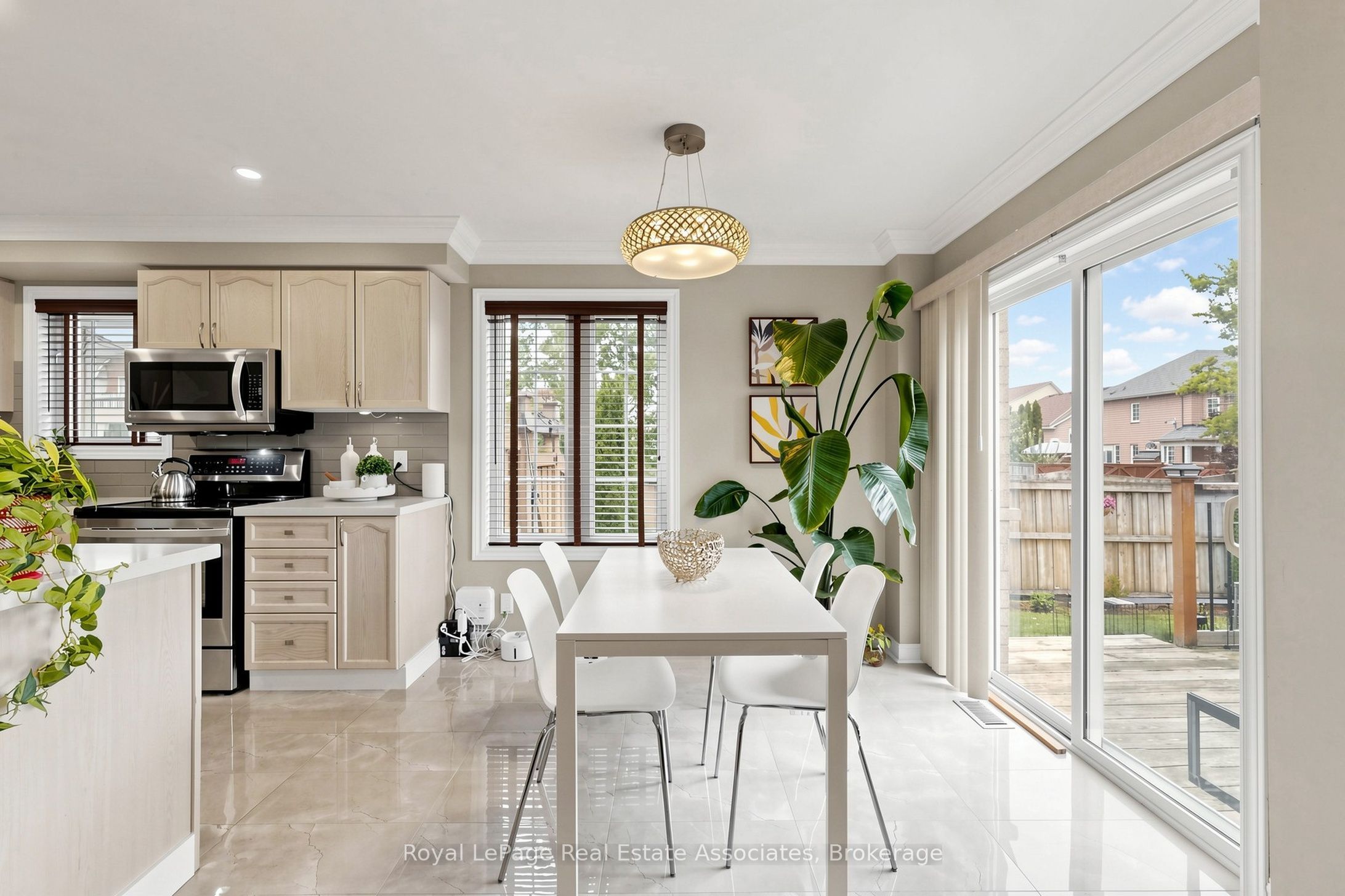 2 Primeau Avenue Property Photo 15