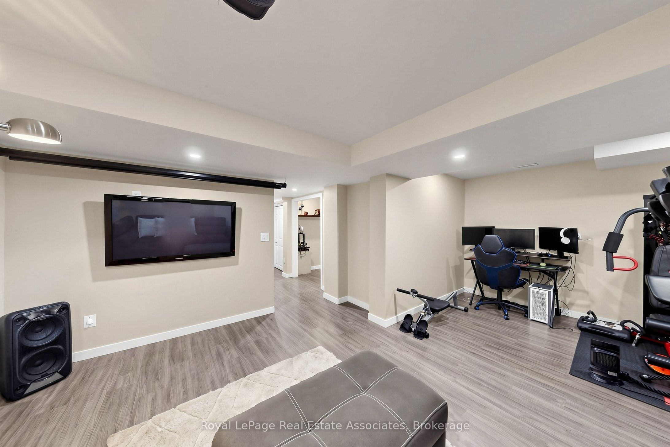 2 Primeau Avenue Property Photo 34