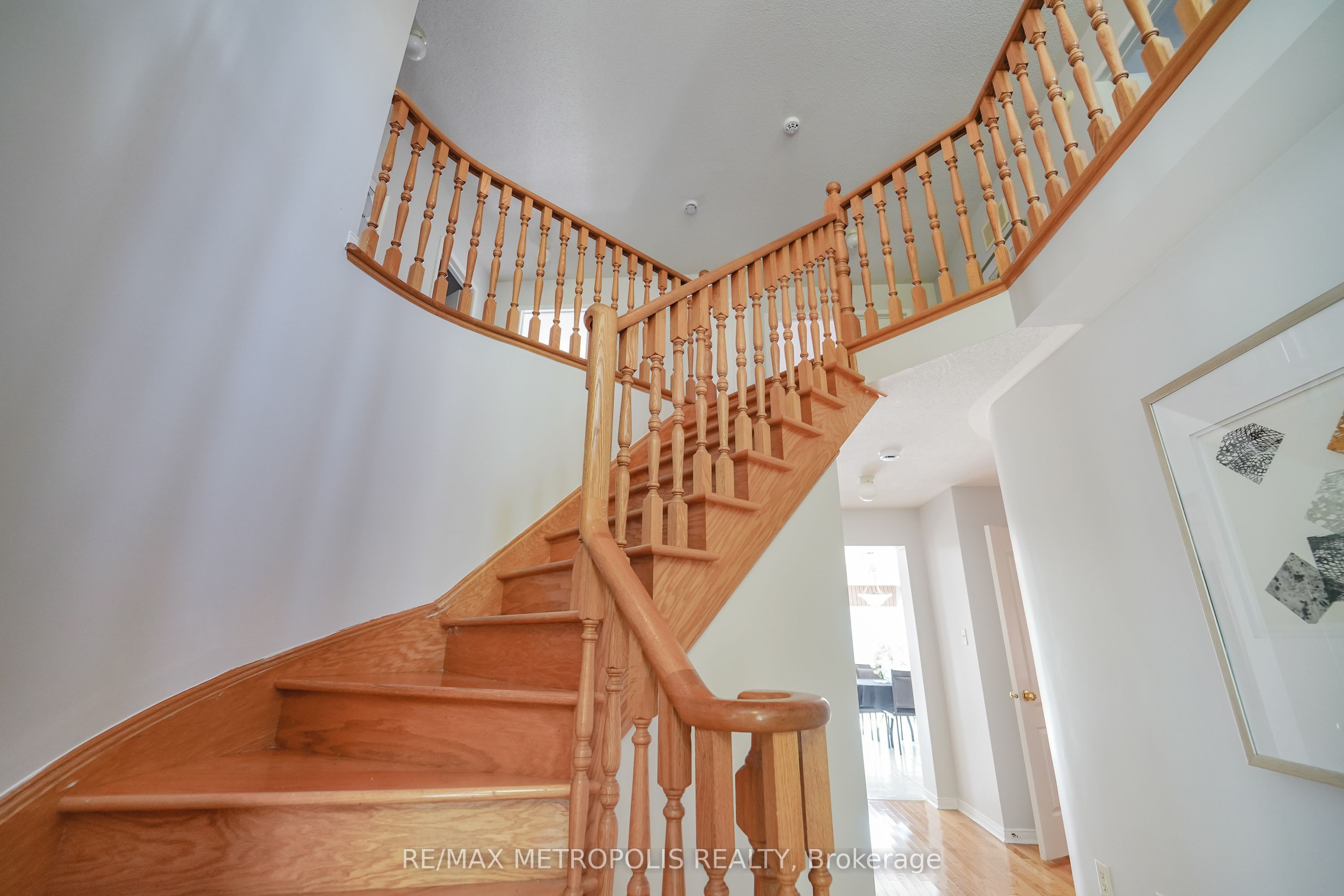 58 Dunwell Crescent Property Photo 9