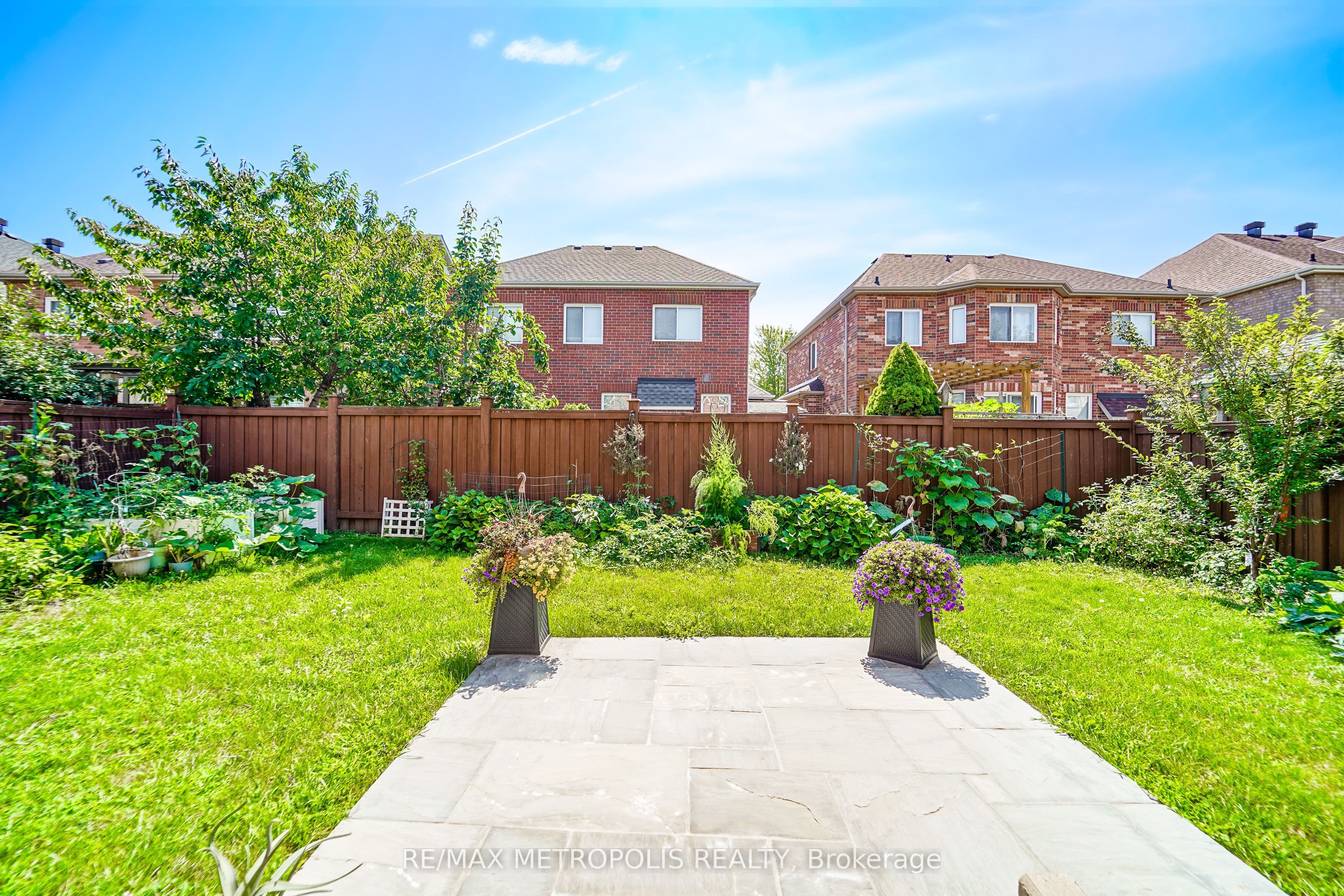 58 Dunwell Crescent Property Photo 22