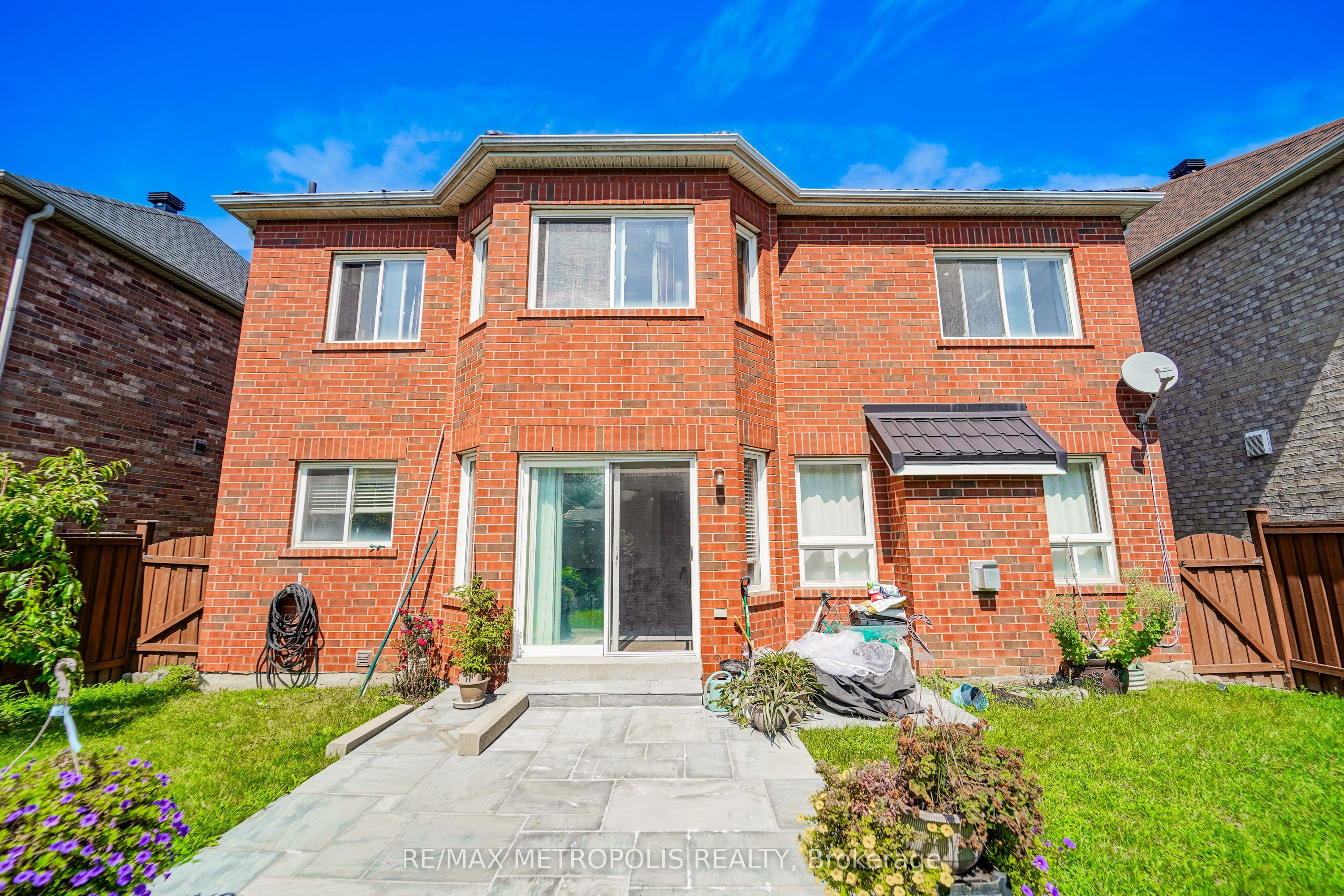 58 Dunwell Crescent Property Photo 47