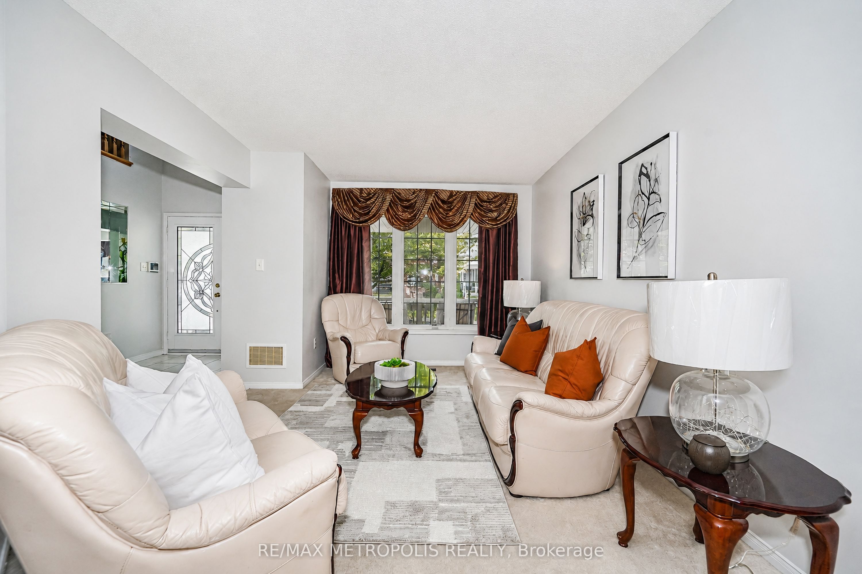 58 Dunwell Crescent Property Photo 48