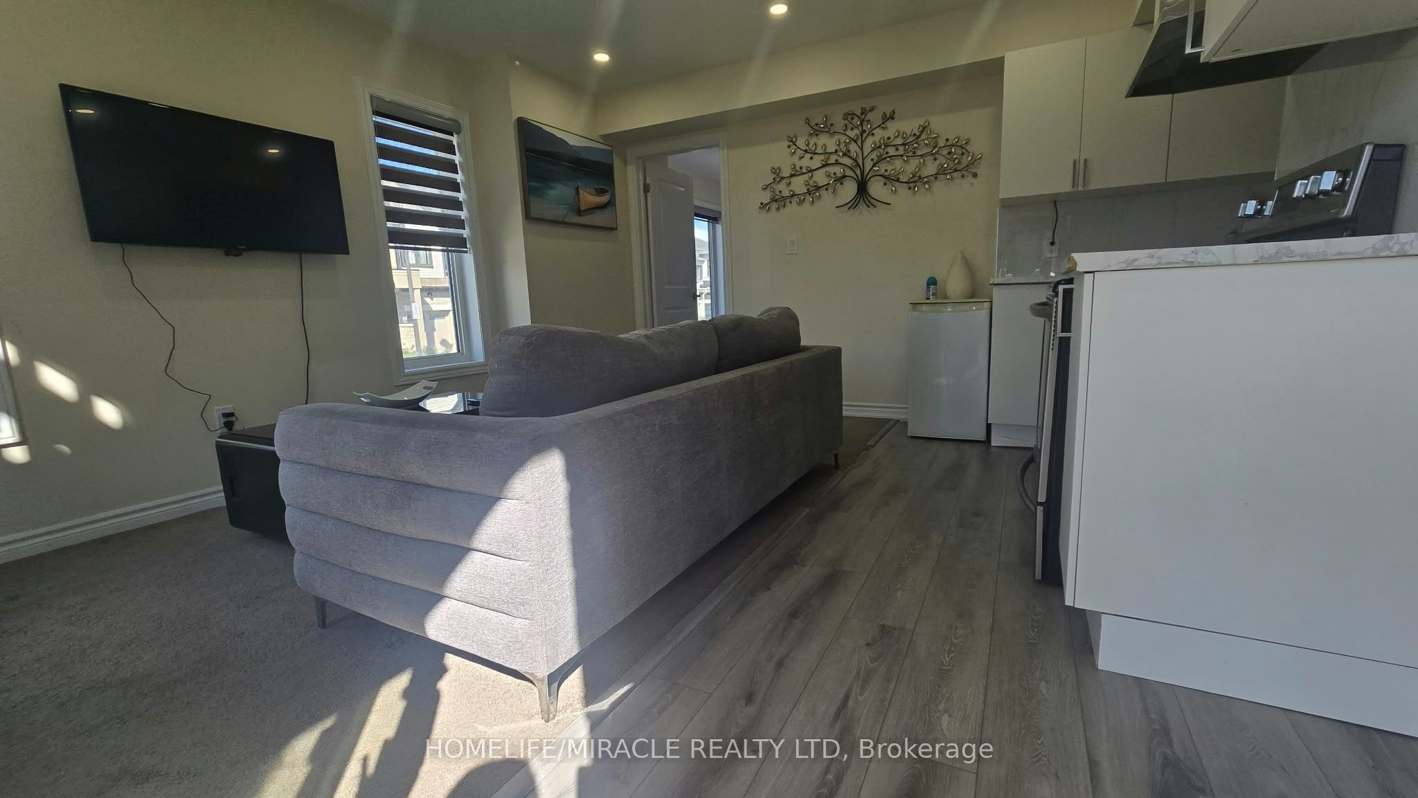 771 Chinook Path Property Photo 13