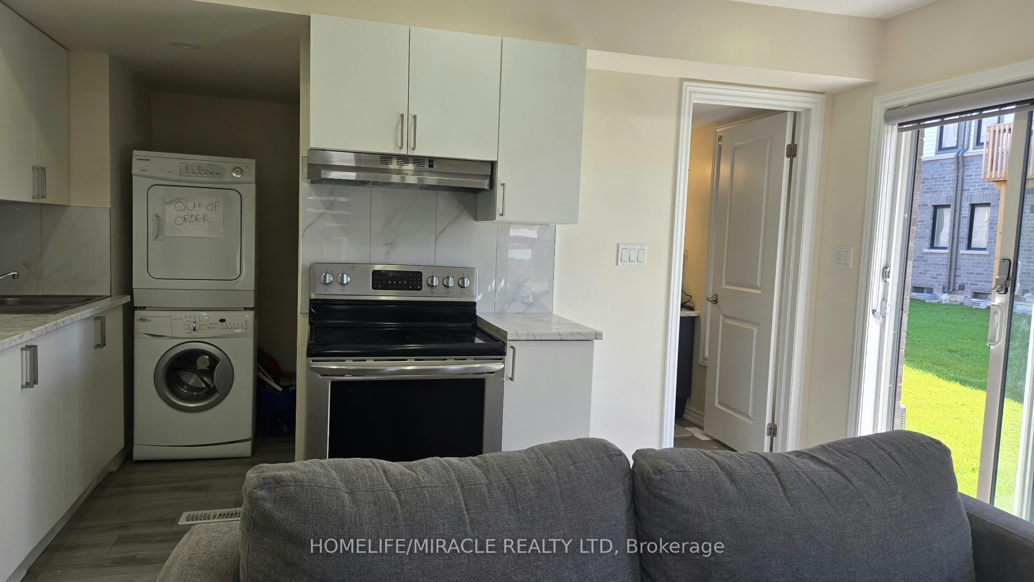 771 Chinook Path Property Photo 22