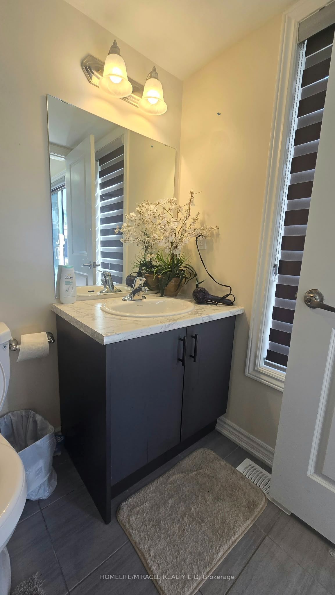 771 Chinook Path Property Photo 32
