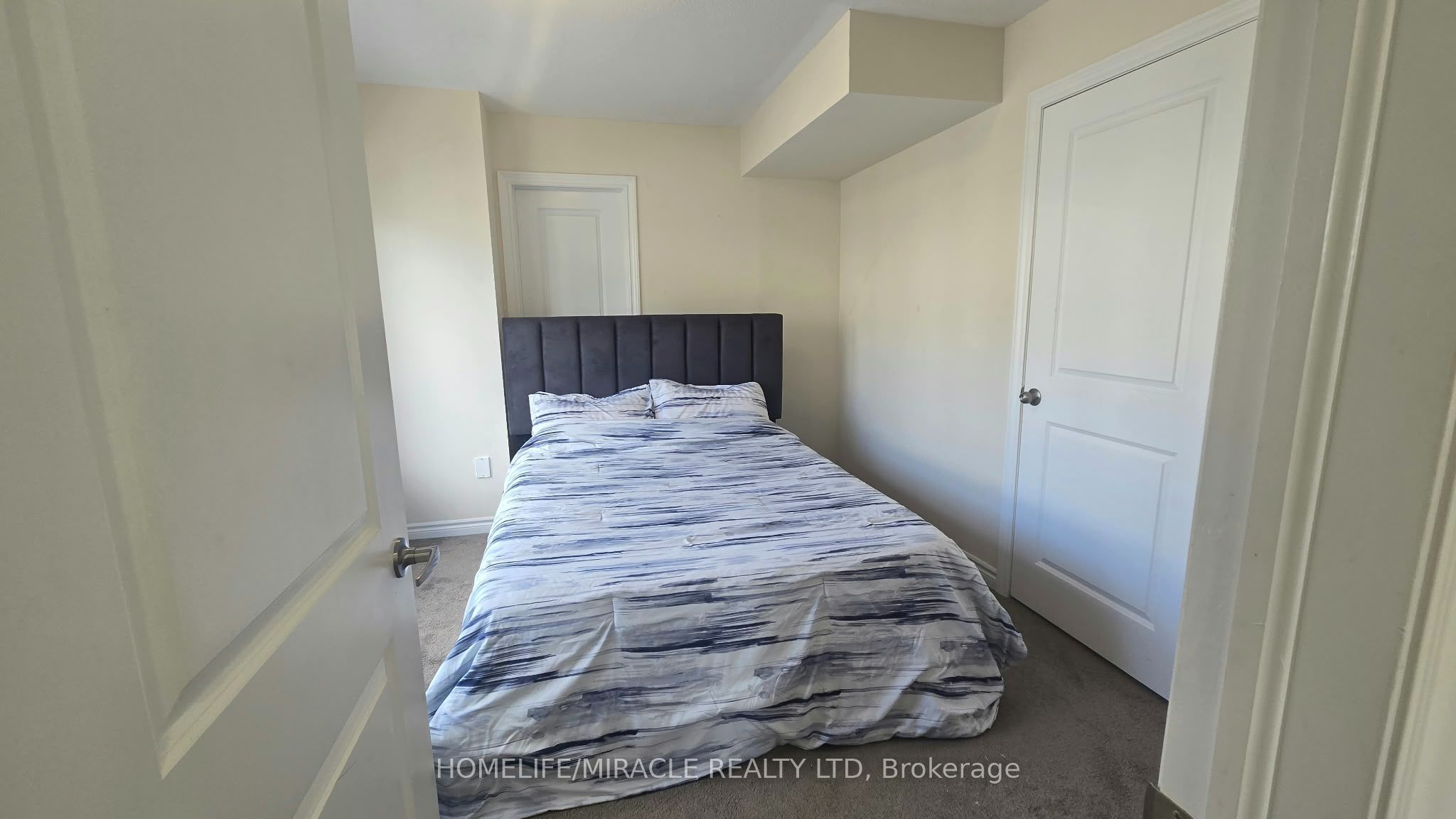 771 Chinook Path Property Photo 45