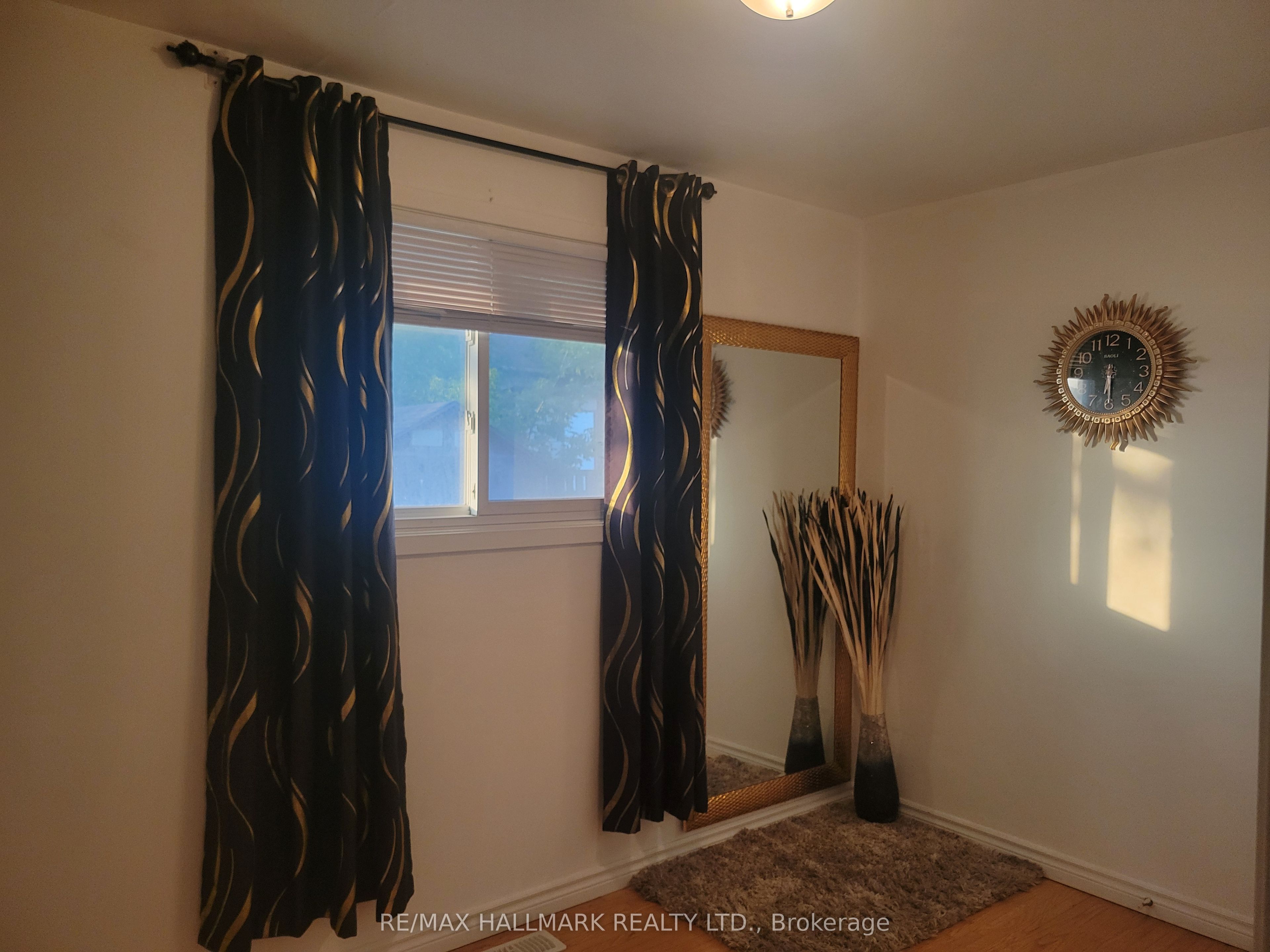 324 College Avenue Main Property Photo 15