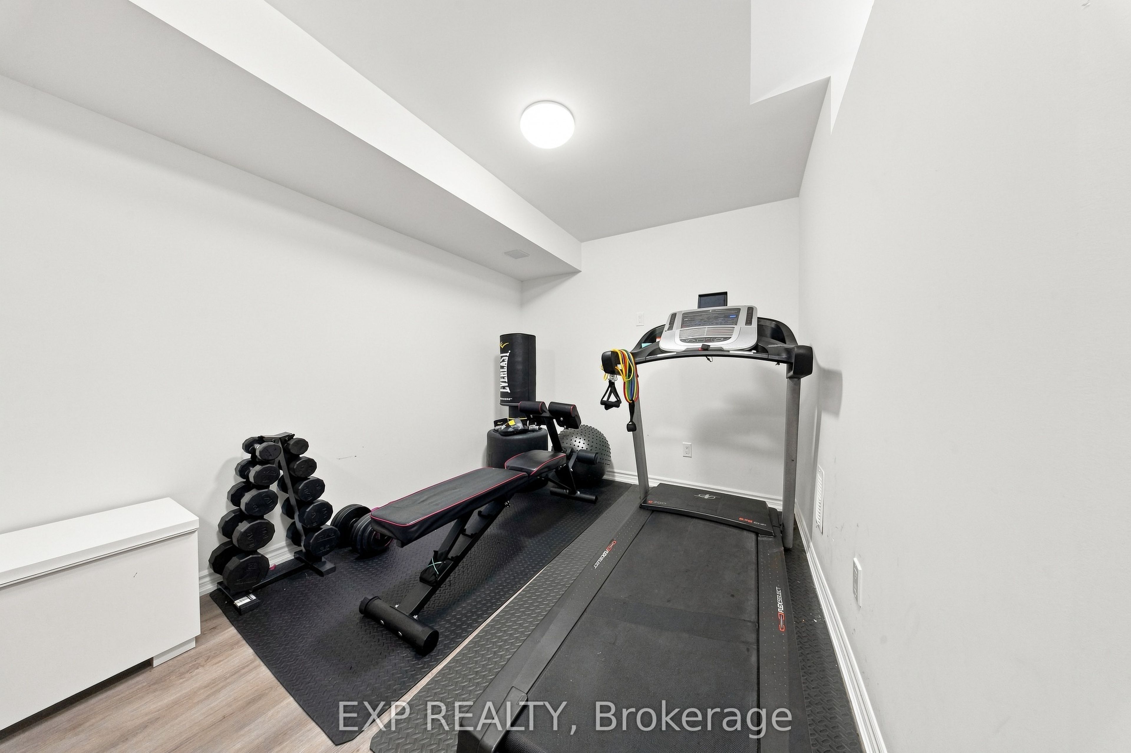39 Purdy Place Property Photo 29