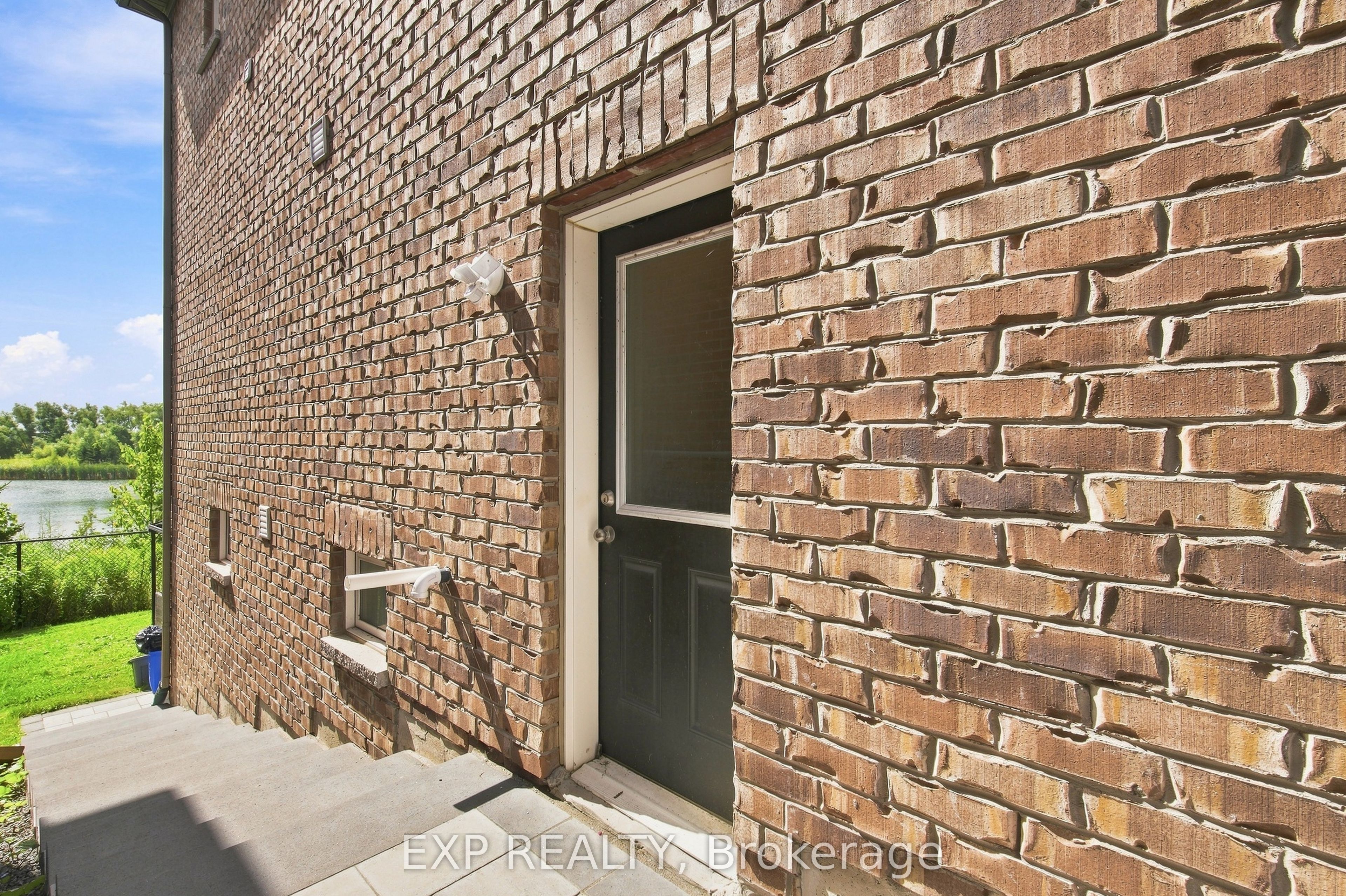 39 Purdy Place Property Photo 41