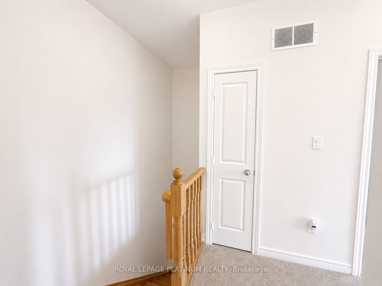 444 Salem Road S Property Photo 20