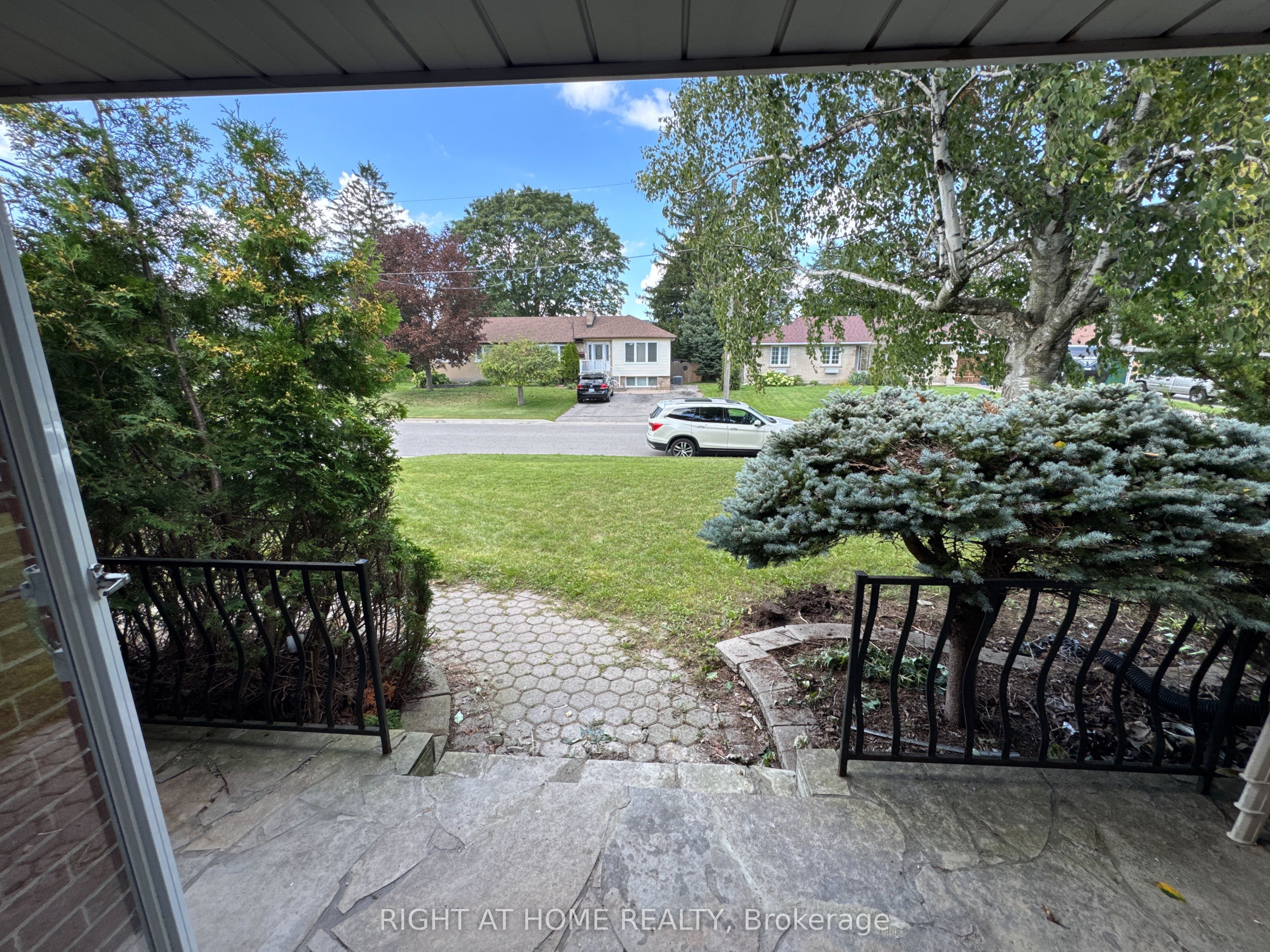 77 Churchill Avenue Property Photo 5