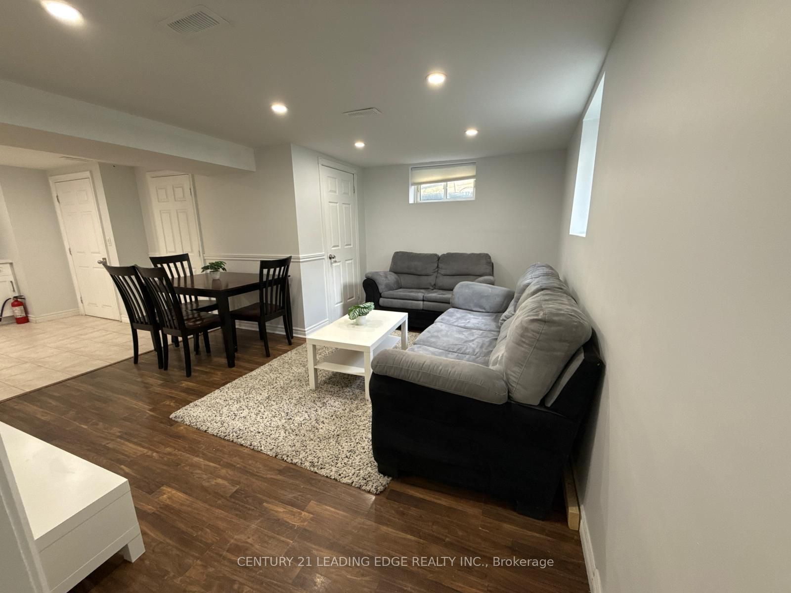753 Glenforest Street Lower Property Photo 14