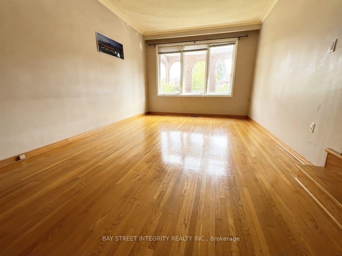 61 Morbank Drive Property Photo 4