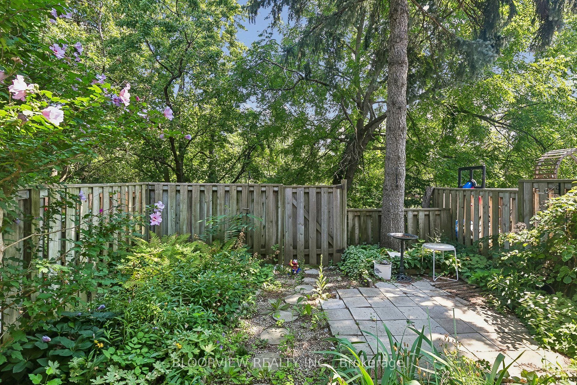 20 Brimwood Boulevard 57 Property Photo 25