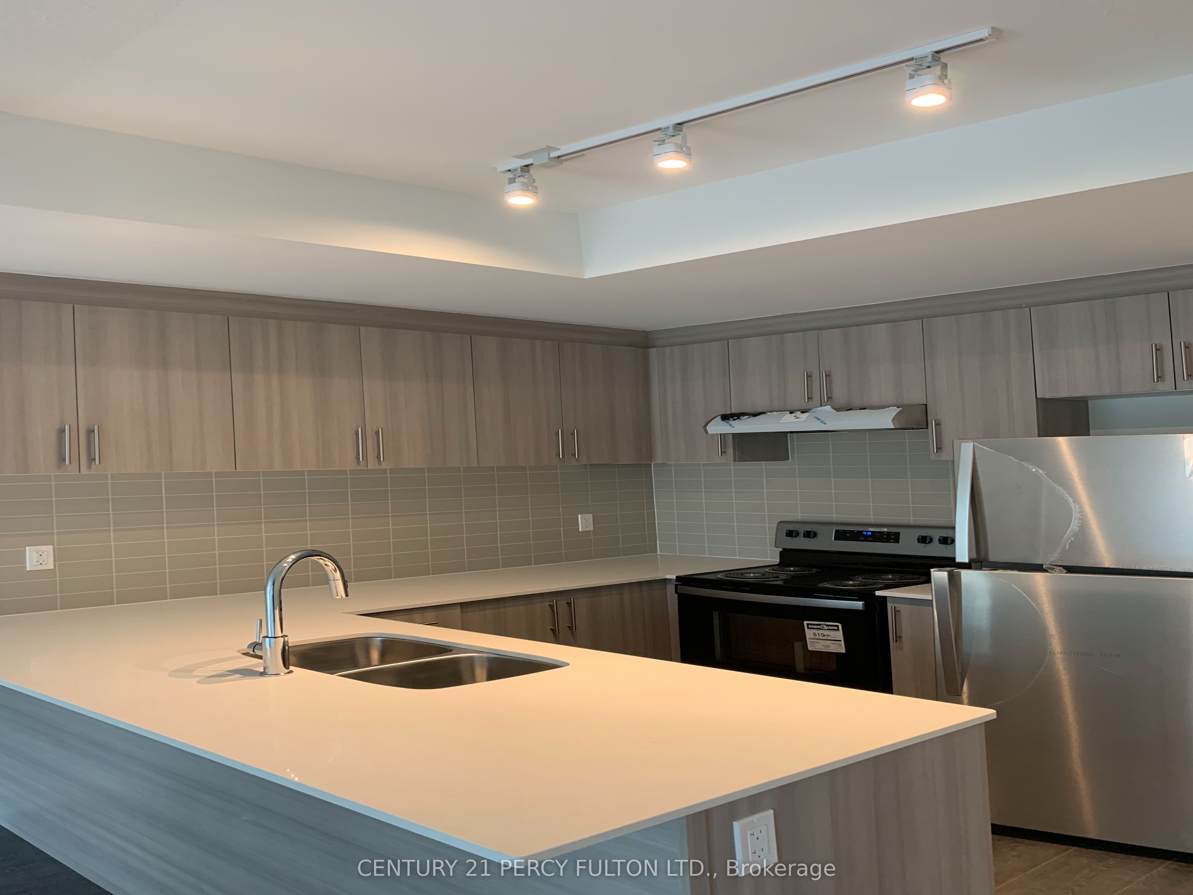 9b Falaise Road Property Photo 9