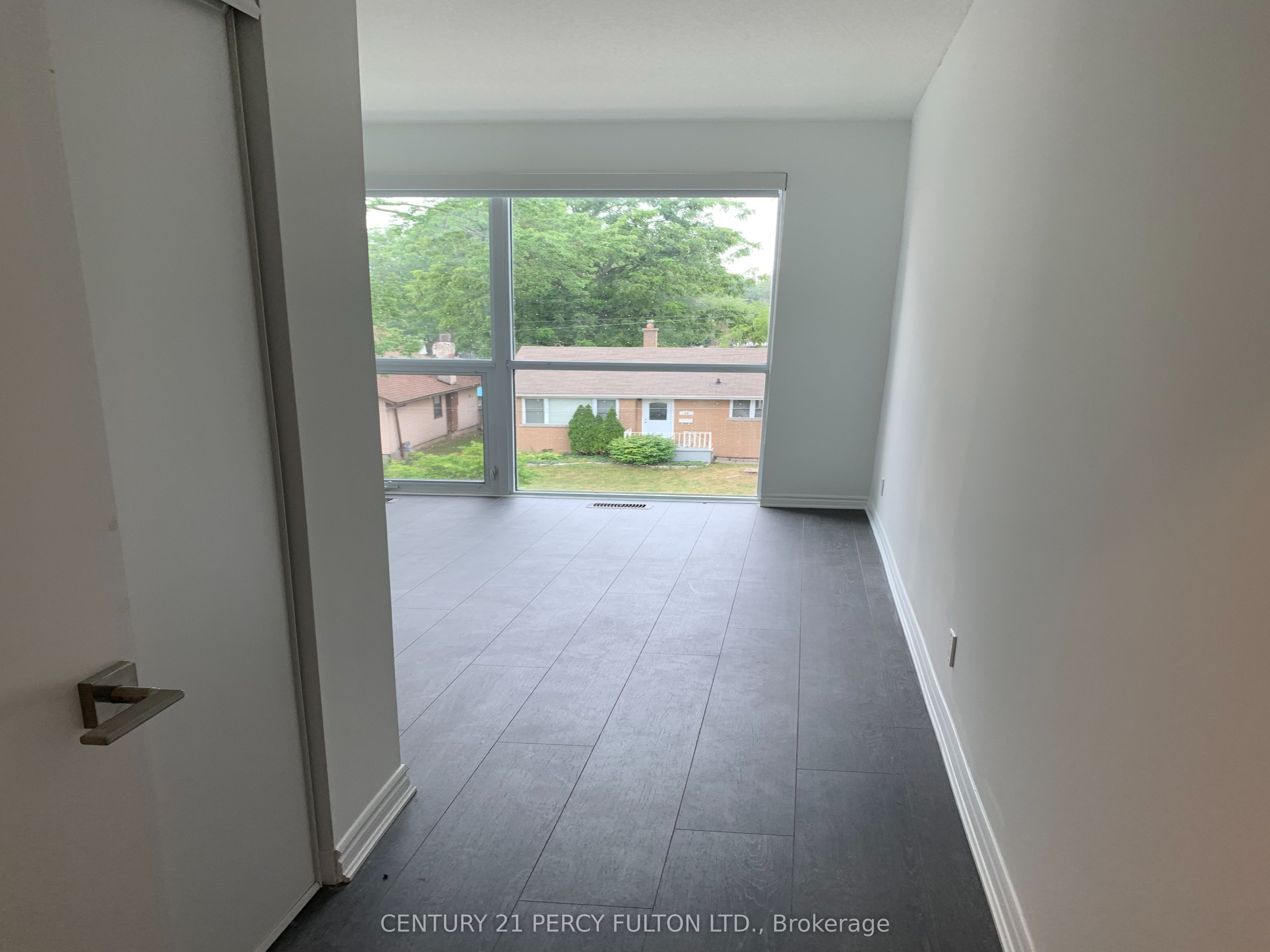 9b Falaise Road Property Photo 20
