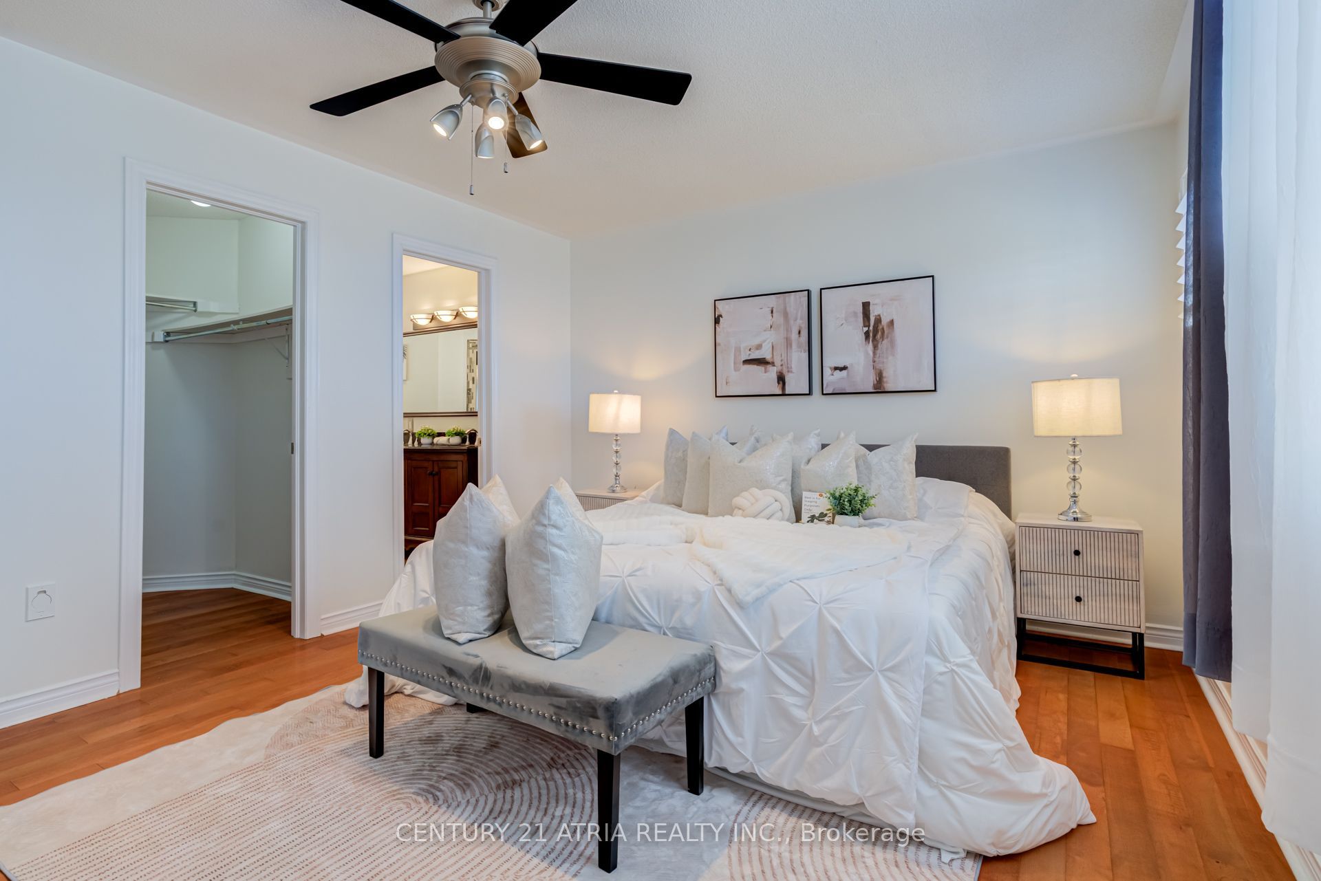 14 Robert Attersley Drive W Property Photo 22