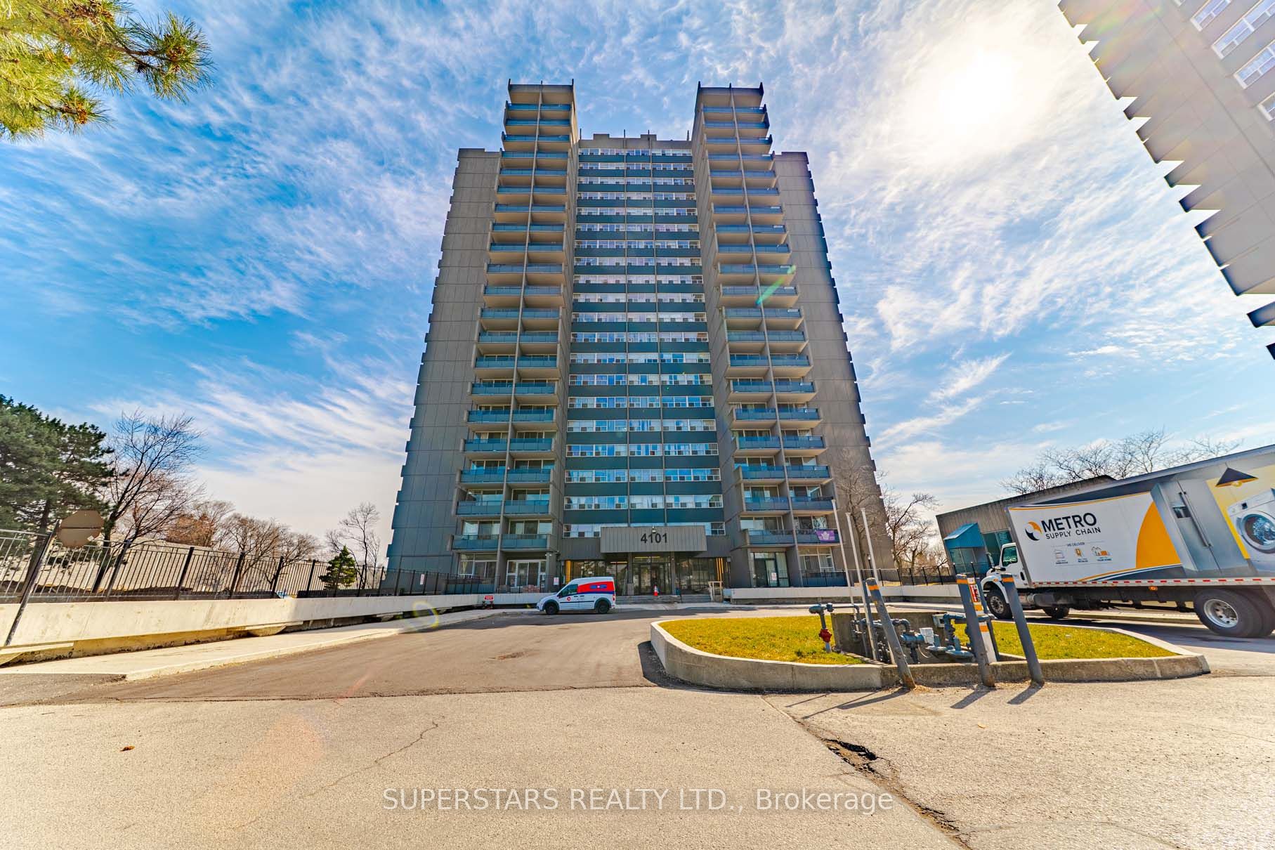 4101 Sheppard Avenue E 1006 Property Photo 1
