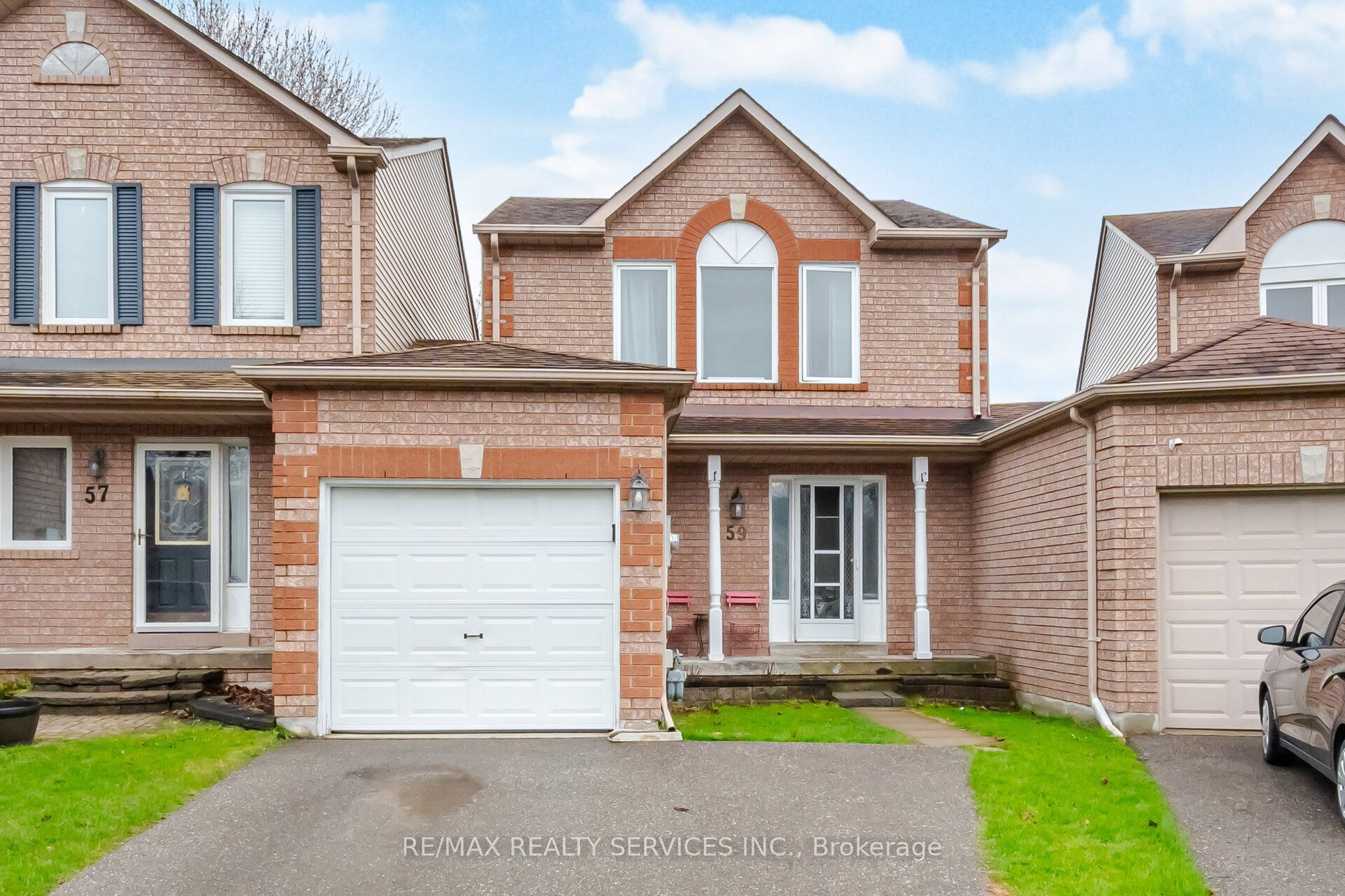 59 Fry Crescent Property Photo 1