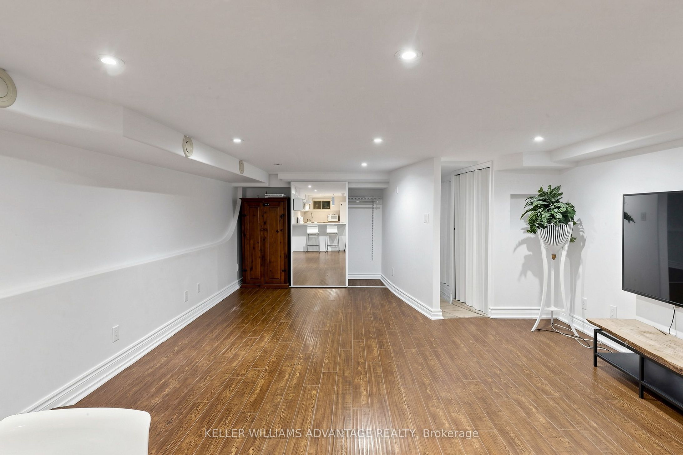 4 Edgewood Avenue Basement Property Photo 11
