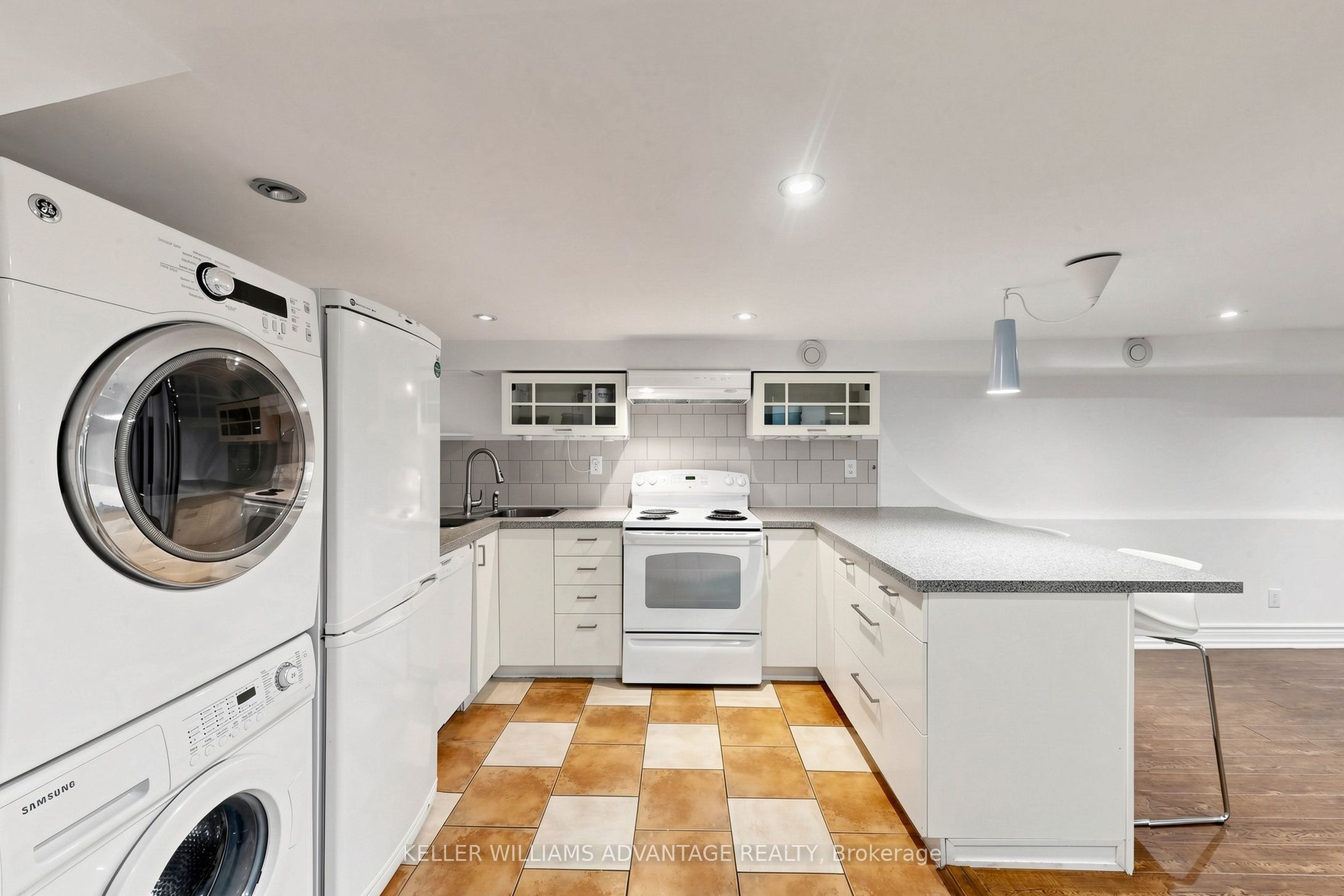 4 Edgewood Avenue Basement Property Photo 13