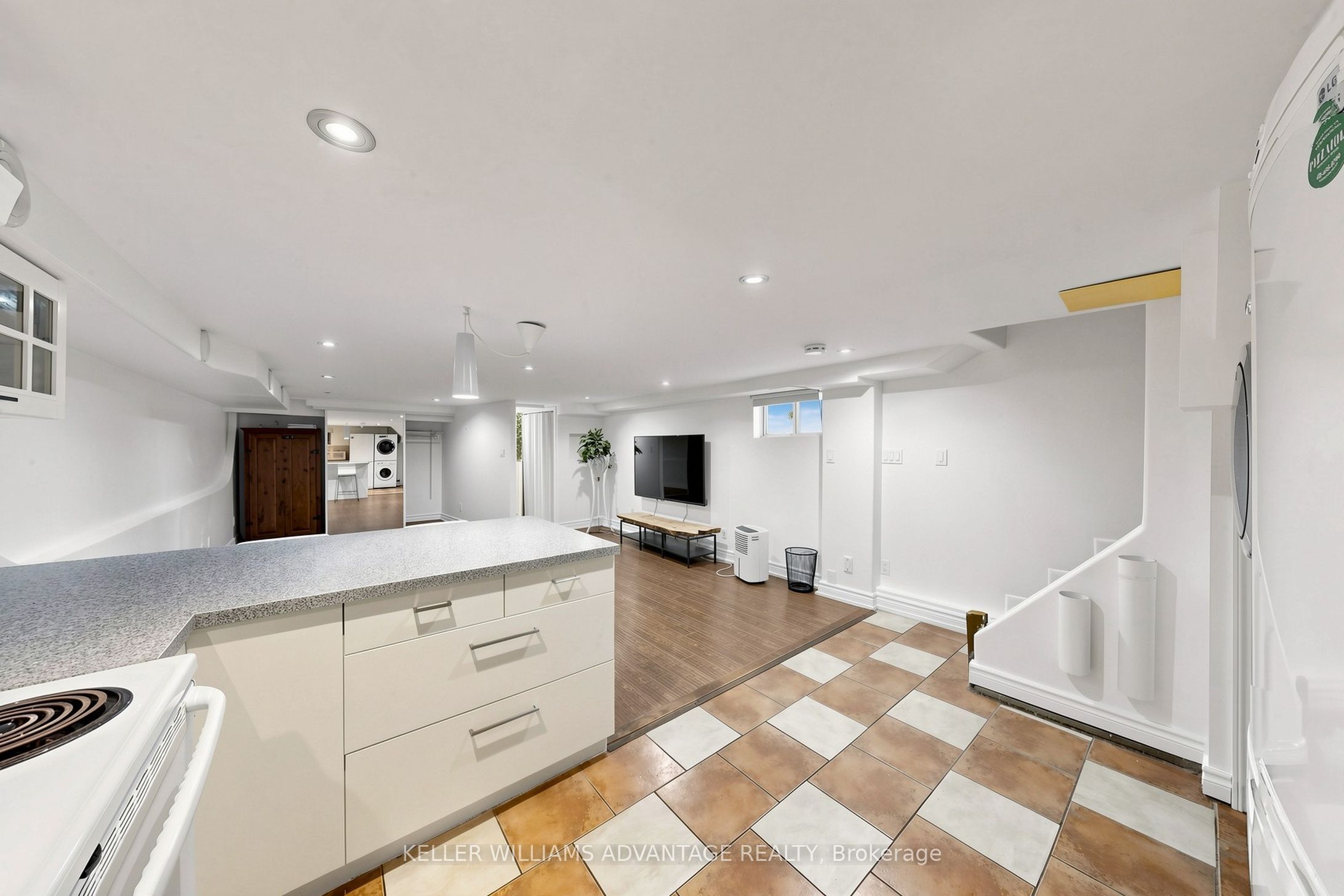 4 Edgewood Avenue Basement Property Photo 17
