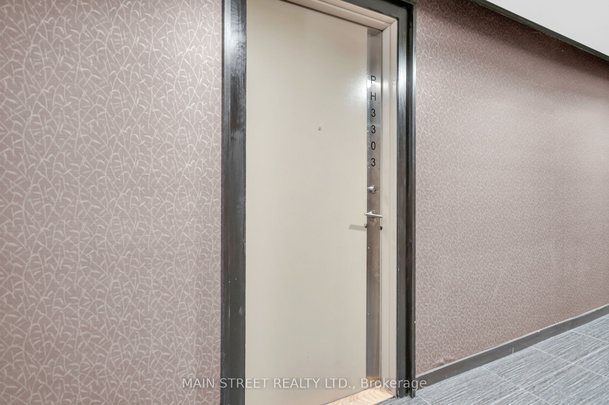 70 Town Centre Court 3303 Property Photo 4
