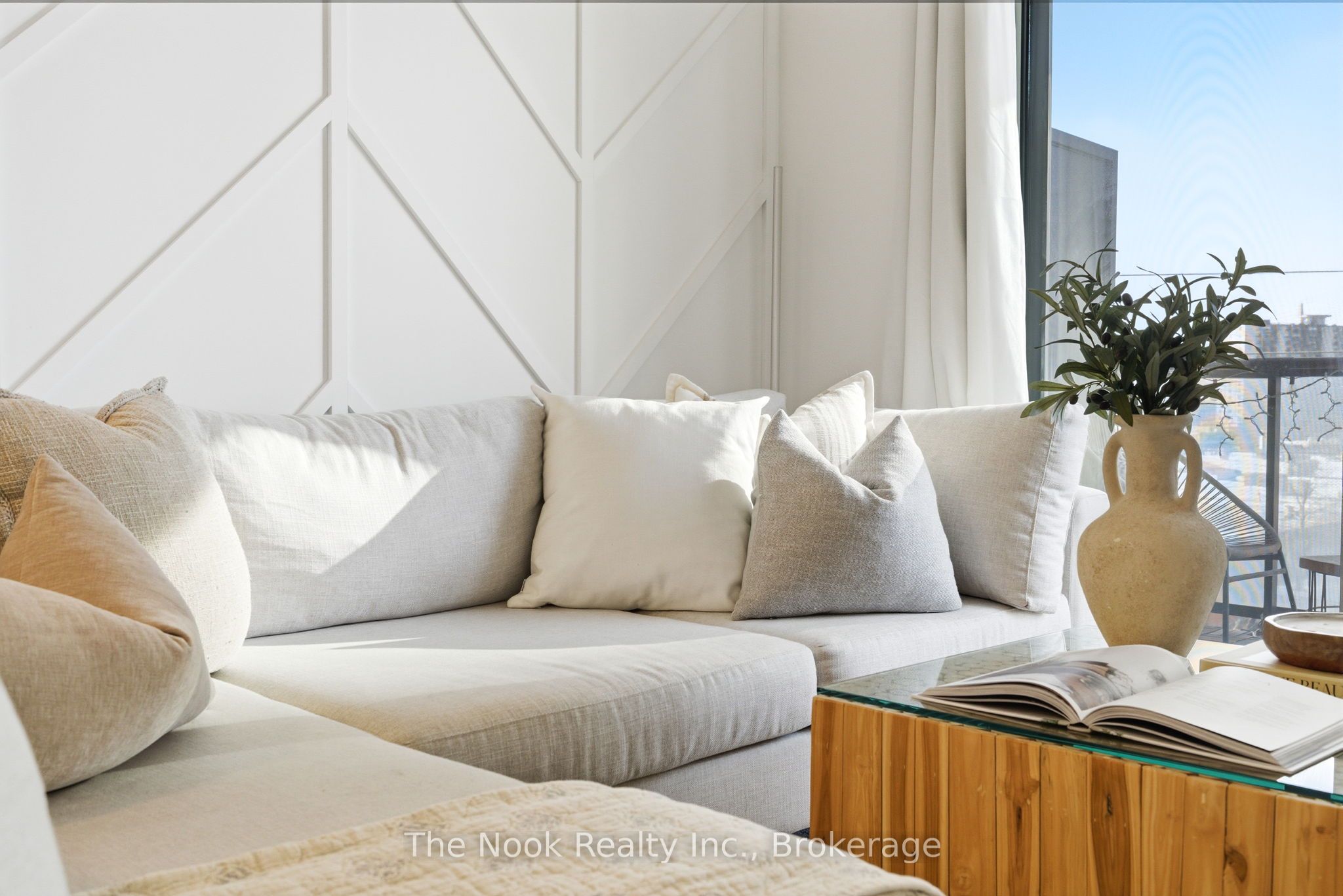 3655 Kingston Road 609 Property Photo 13