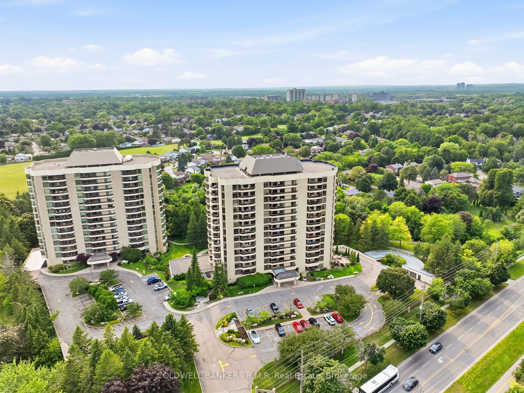900 Wilson Road N 305