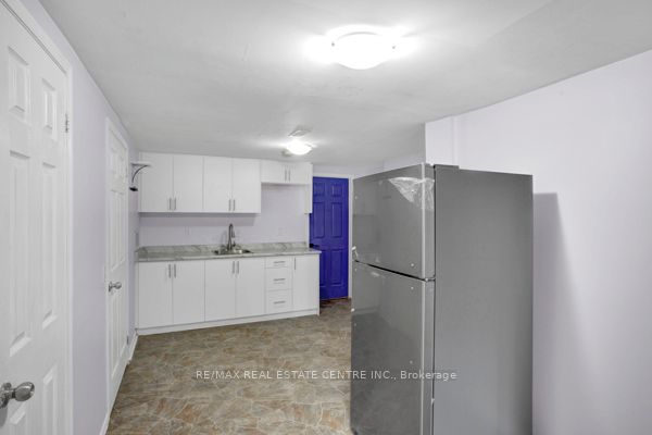 58 Avenue Street Property Photo 31