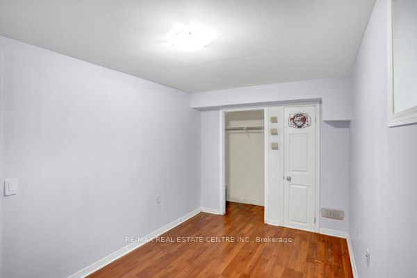 58 Avenue Street Property Photo 33