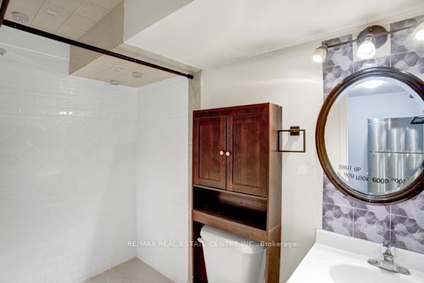 58 Avenue Street Property Photo 36