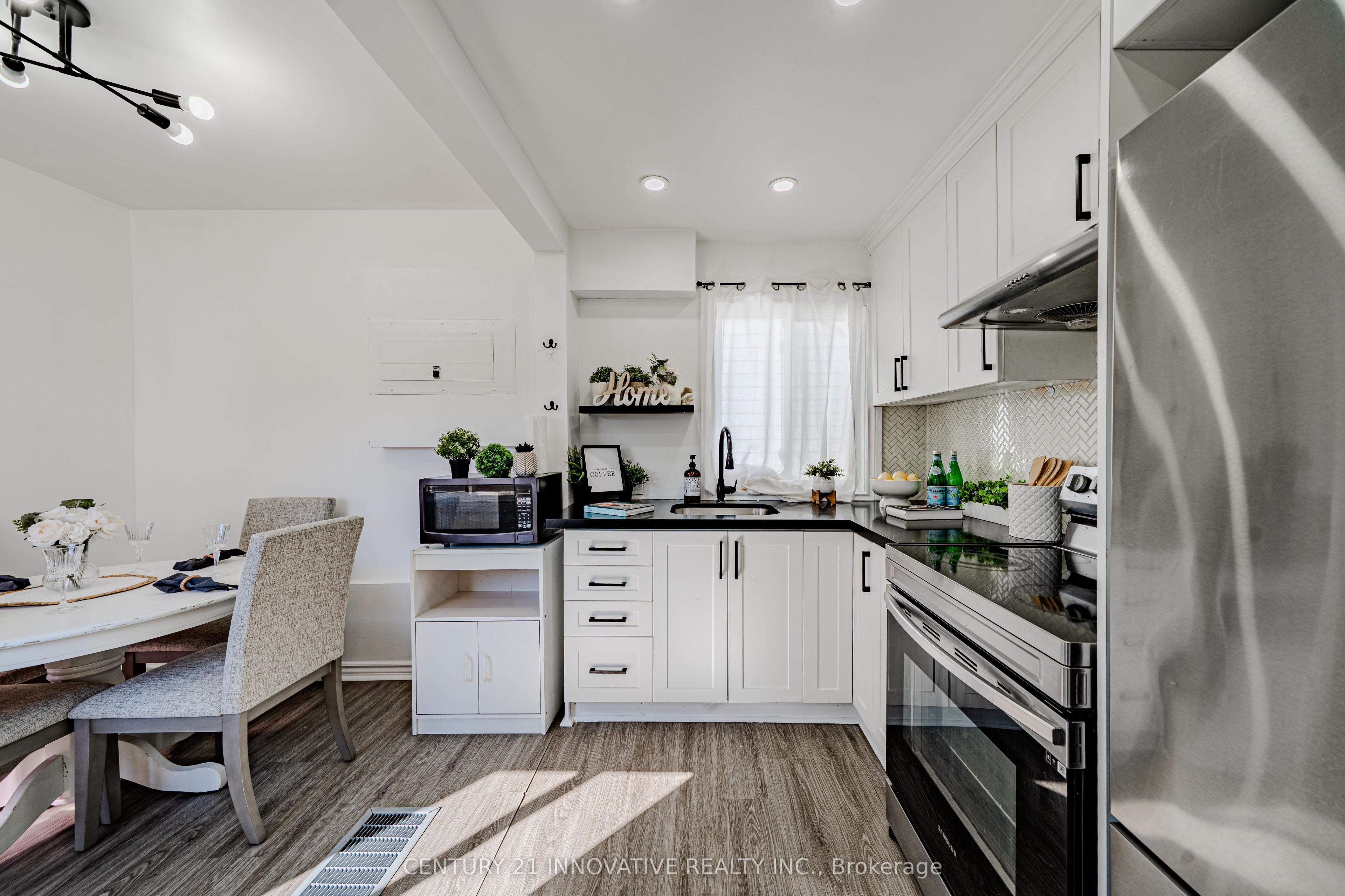 1 Edward Street Property Photo 13