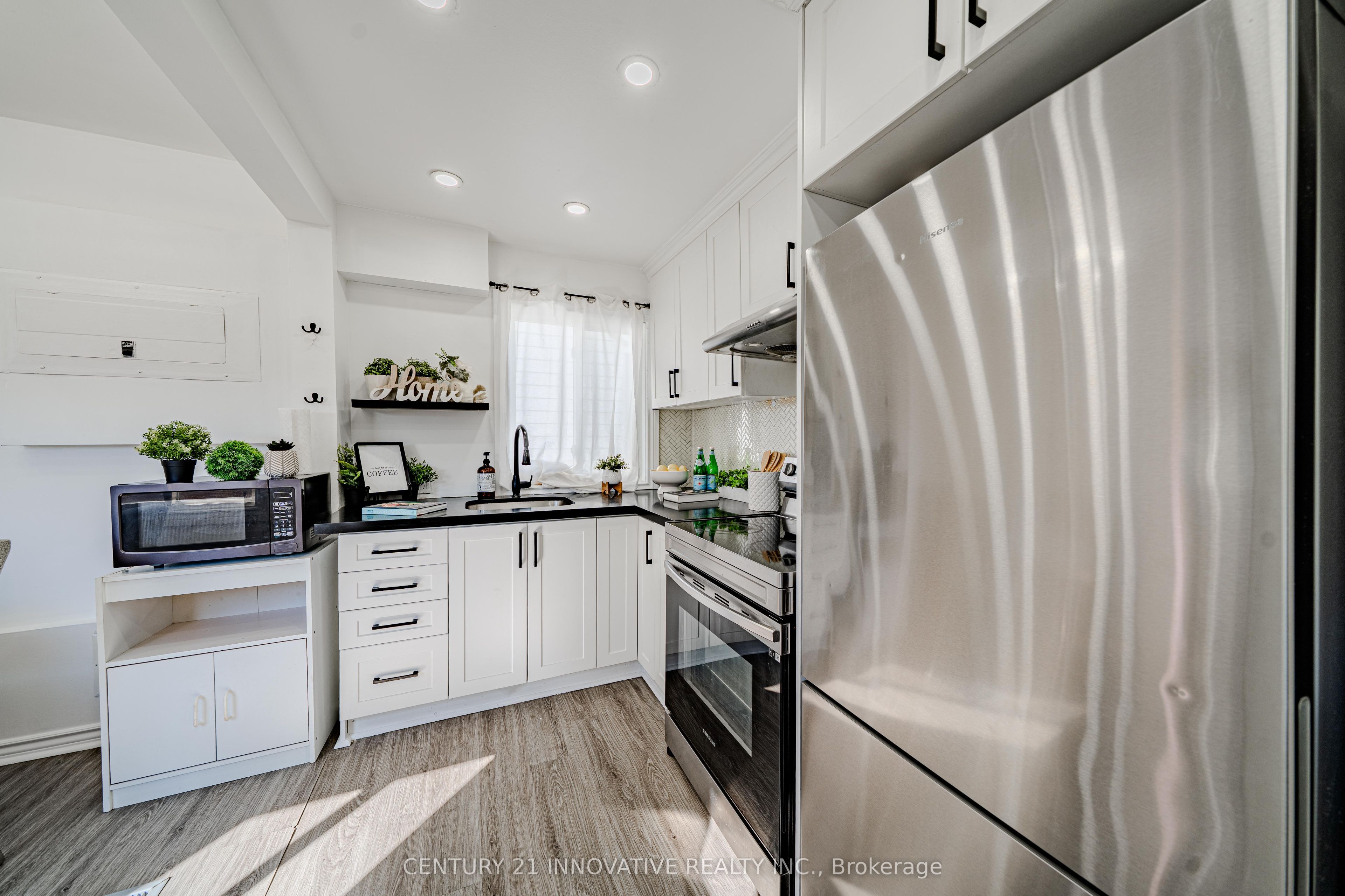 1 Edward Street Property Photo 14