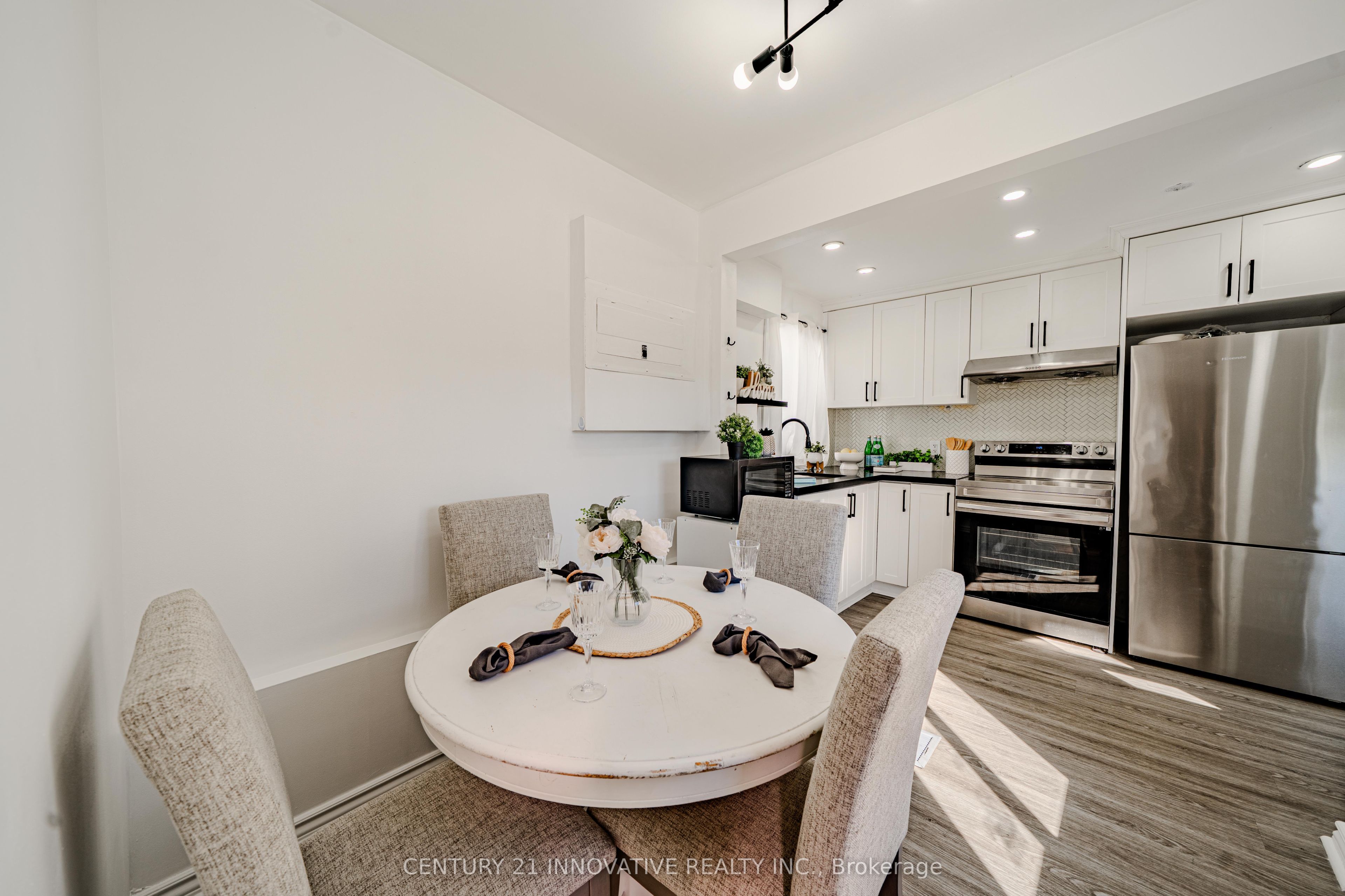 1 Edward Street Property Photo 19