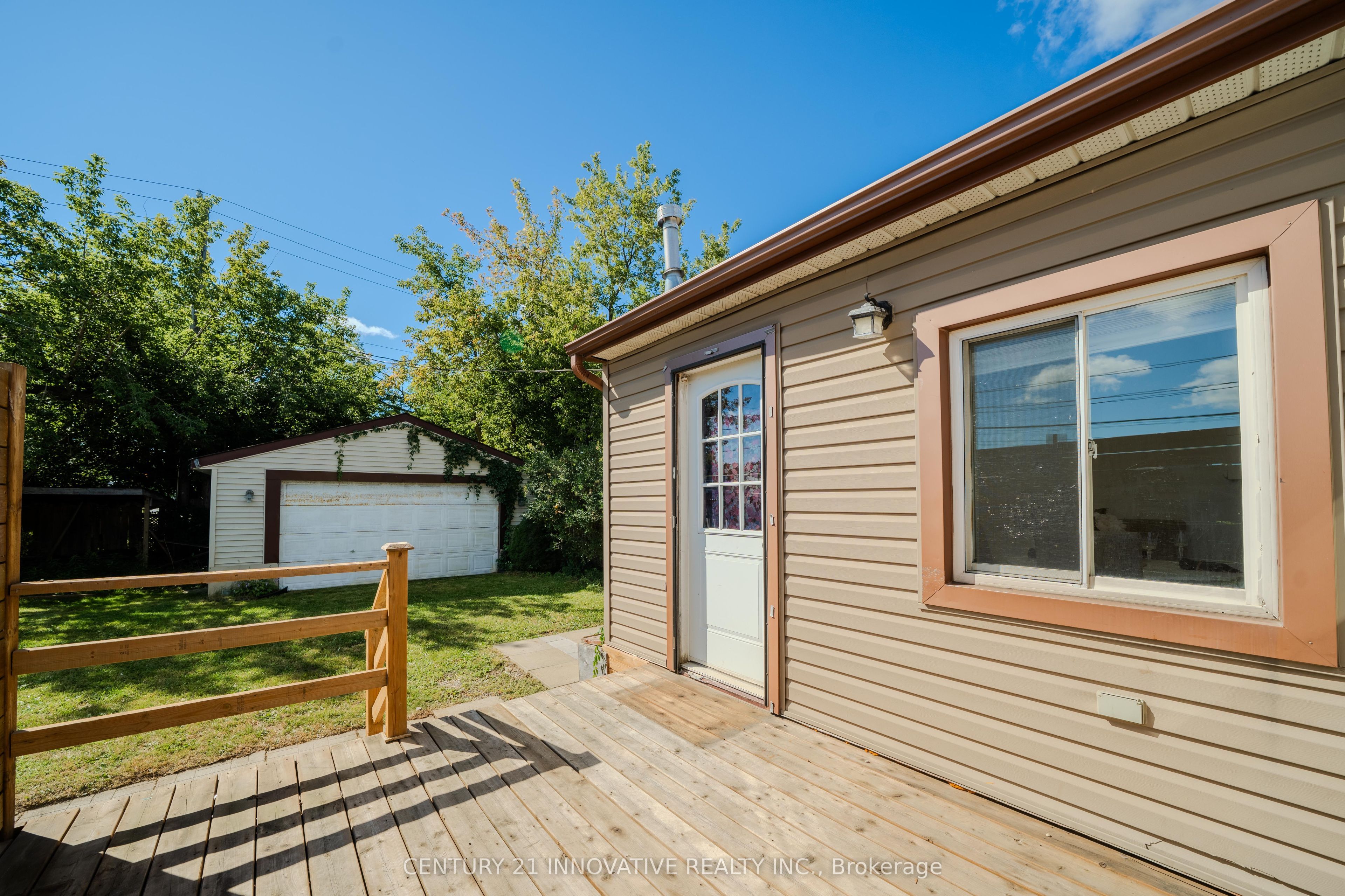 1 Edward Street Property Photo 30