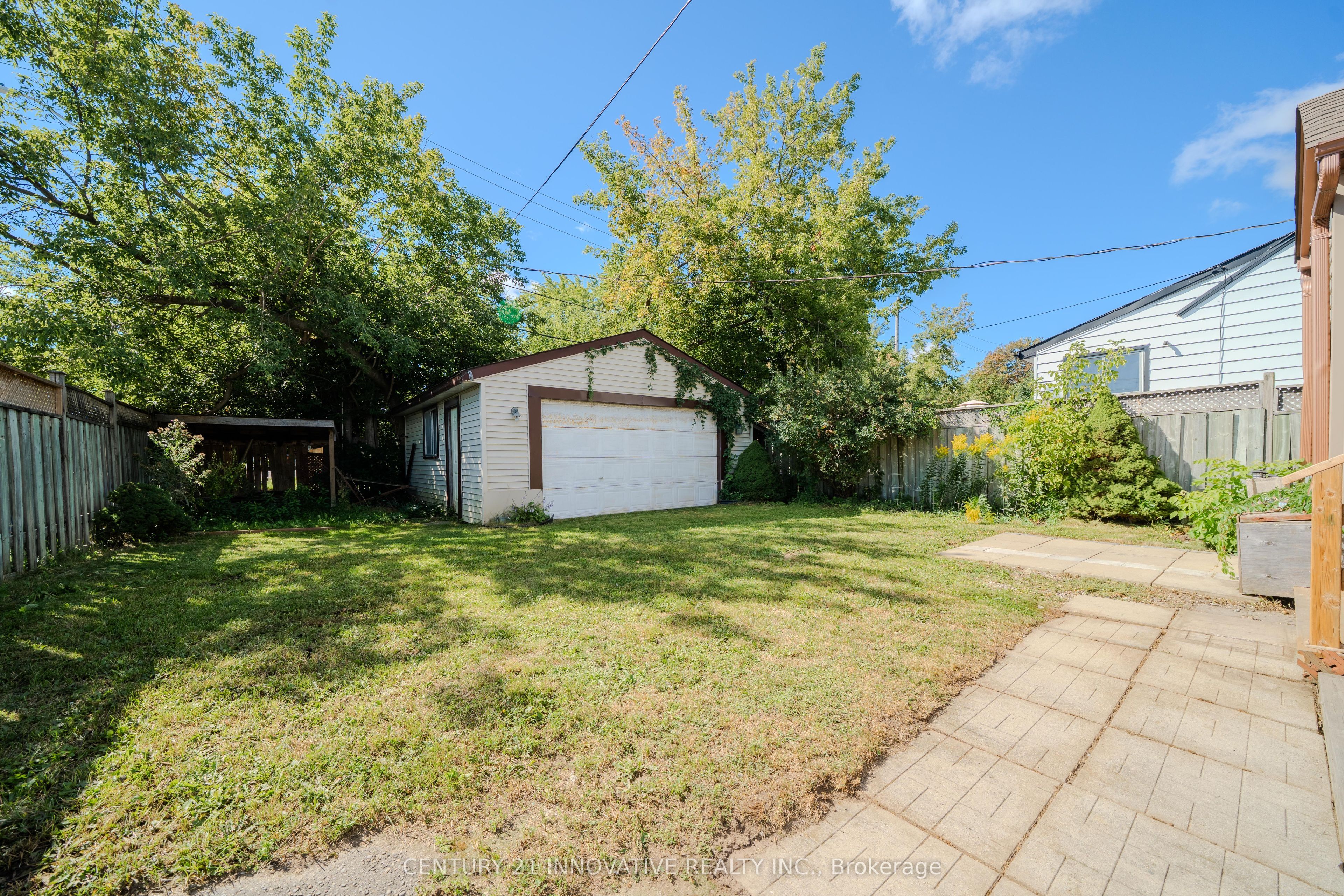 1 Edward Street Property Photo 34