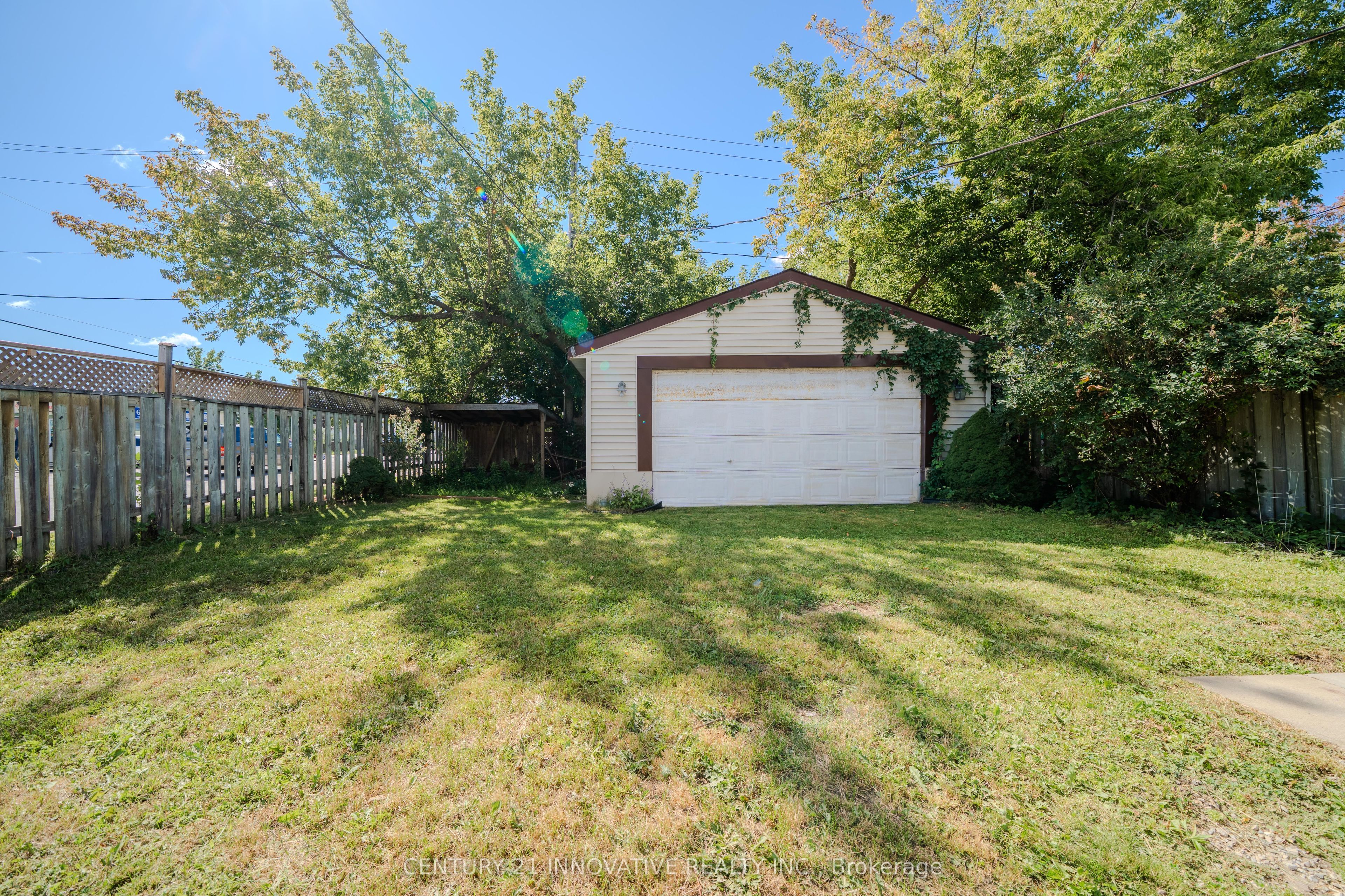 1 Edward Street Property Photo 35