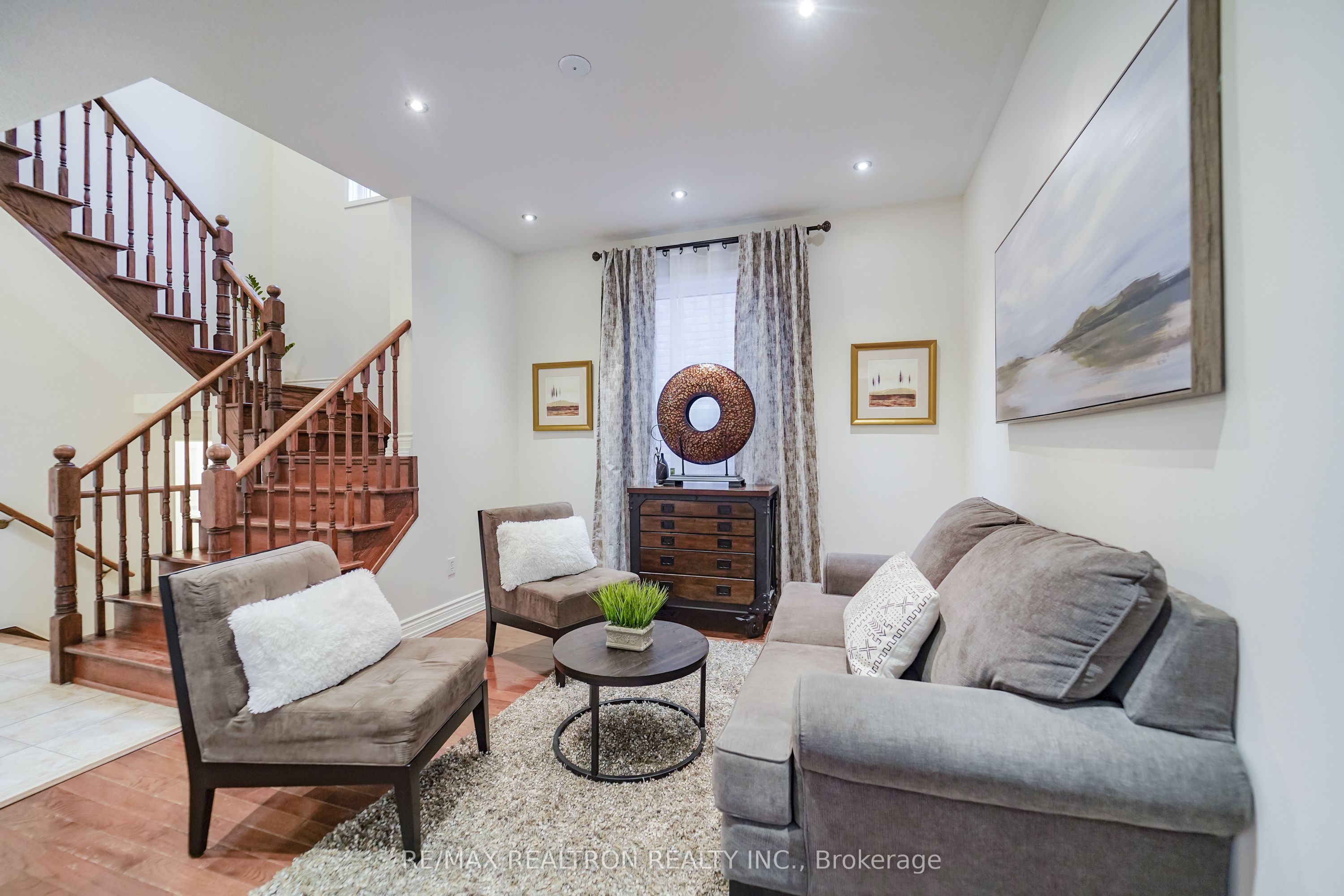 18 Byram Downs Street Property Photo 7