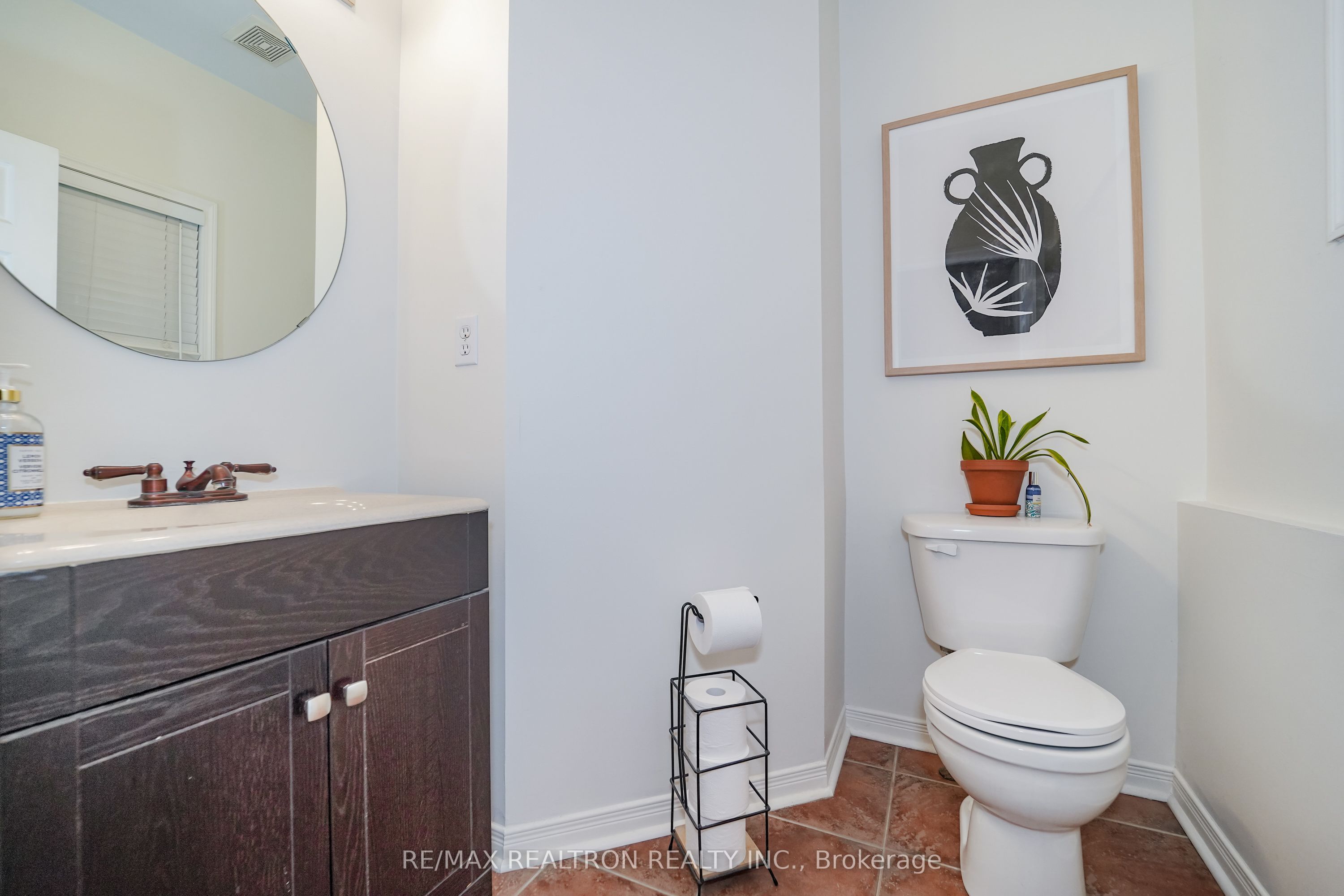 18 Byram Downs Street Property Photo 16