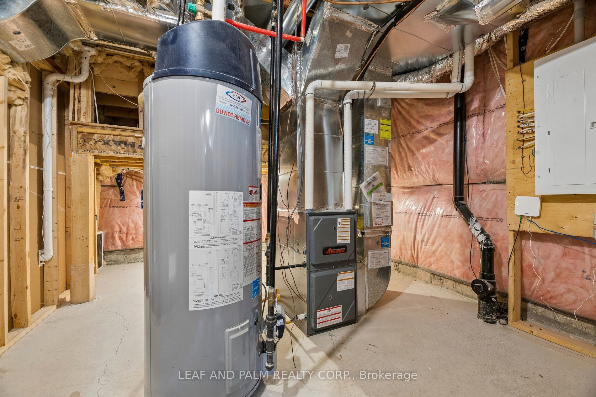 42 Northrop Avenue Property Photo 41