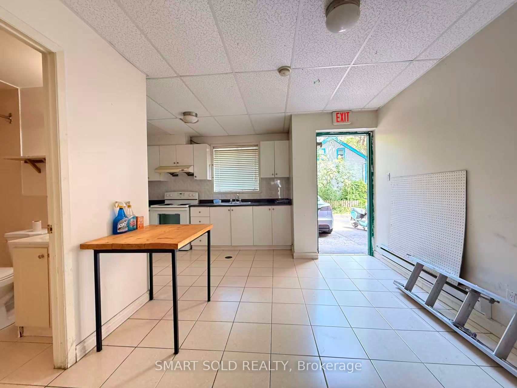 269 Broadview Avenue Property Photo 3