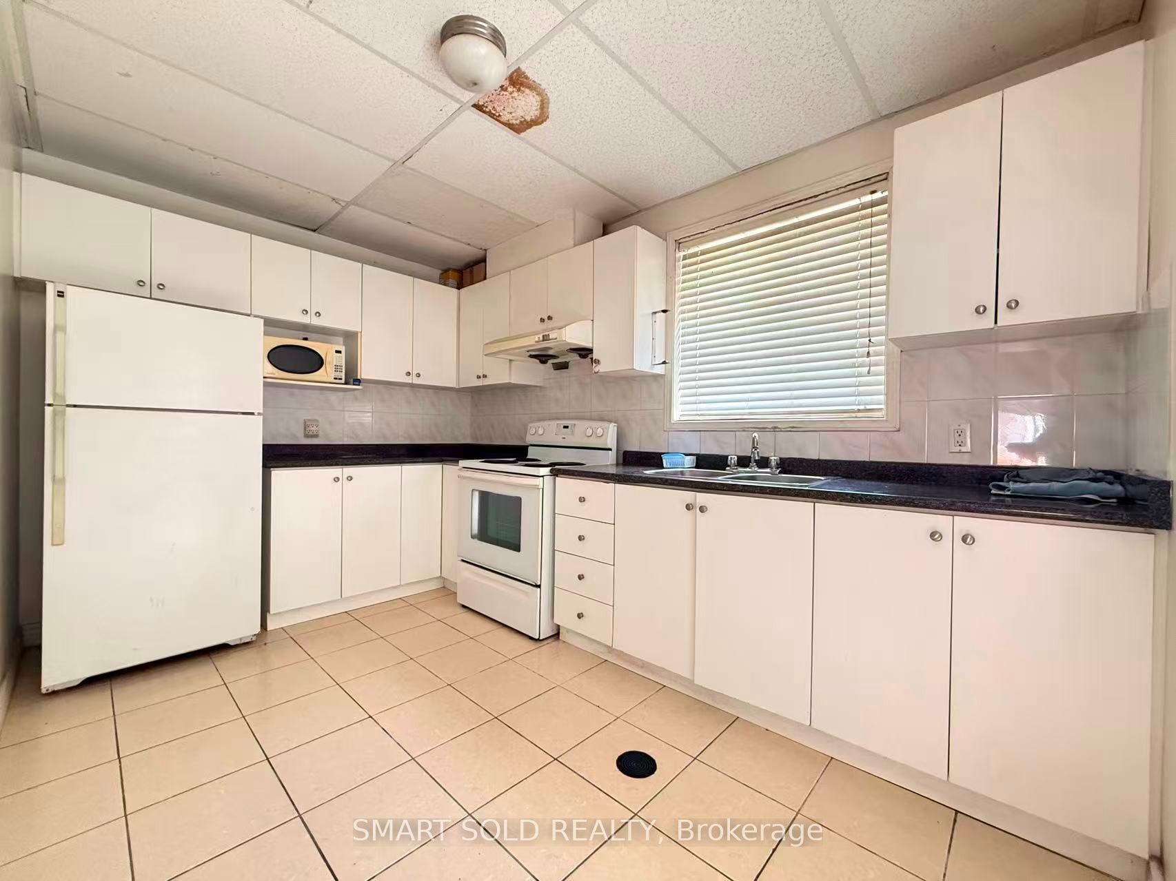 269 Broadview Avenue Property Photo 10