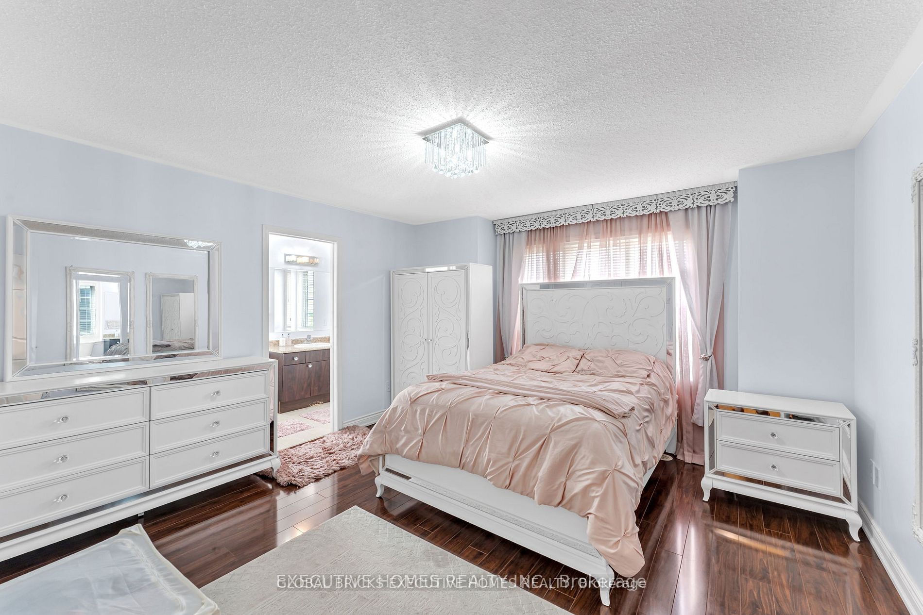 2478 William Jackson Drive Property Photo 25
