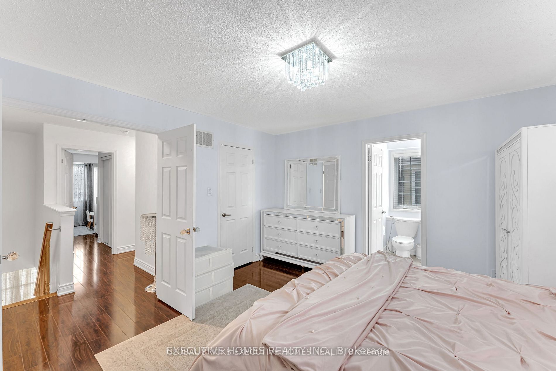 2478 William Jackson Drive Property Photo 28