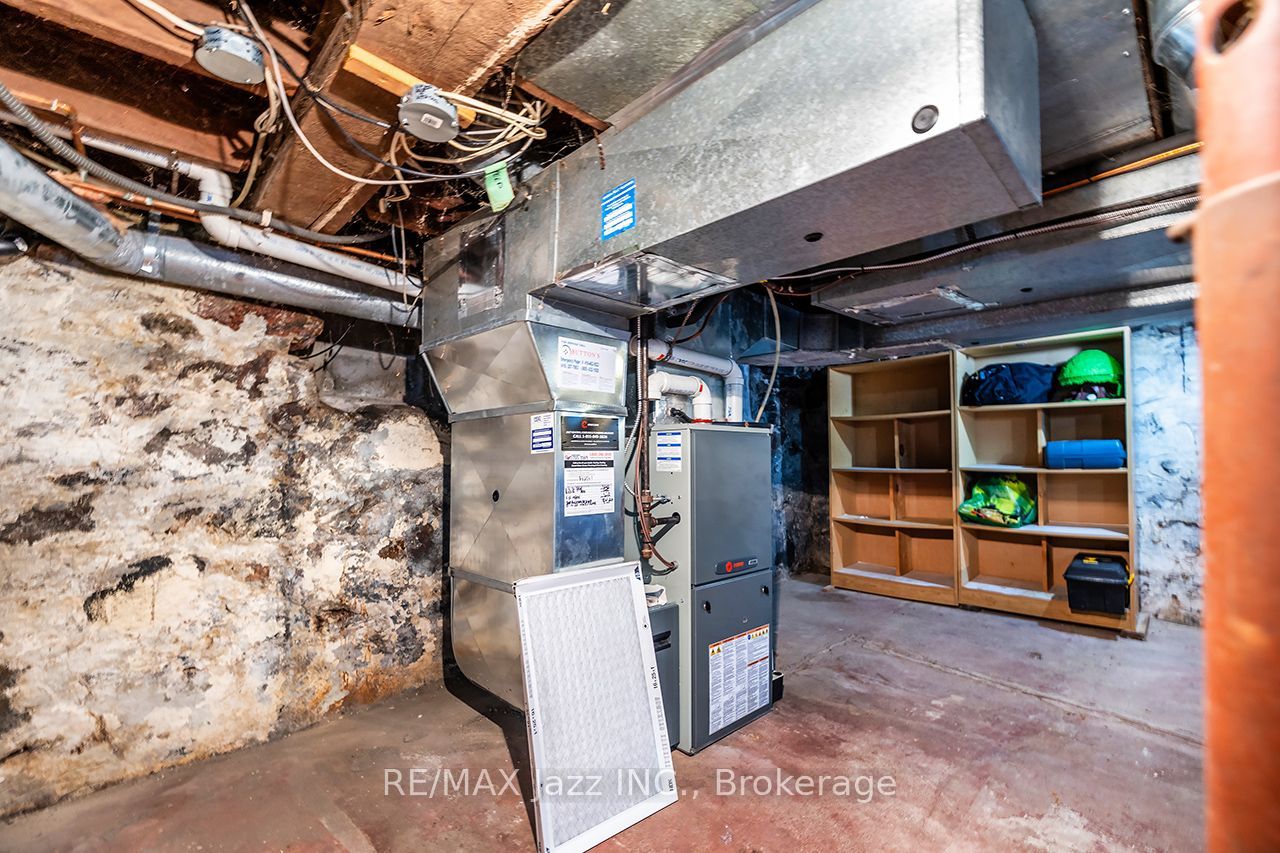 97 Adelaide Avenue E East Property Photo 27
