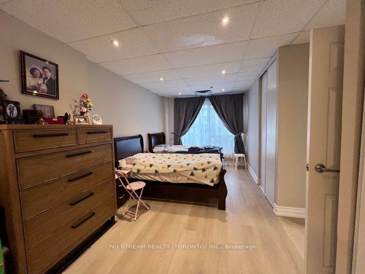 5800 Sheppard Avenue E 16 Property Photo 8
